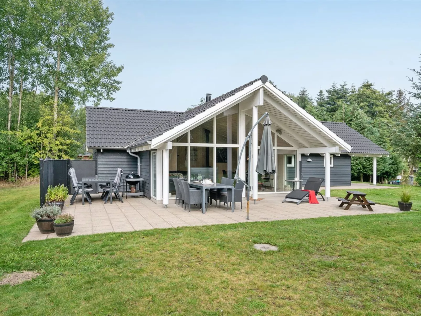 "Agved" - 1.5km from the sea