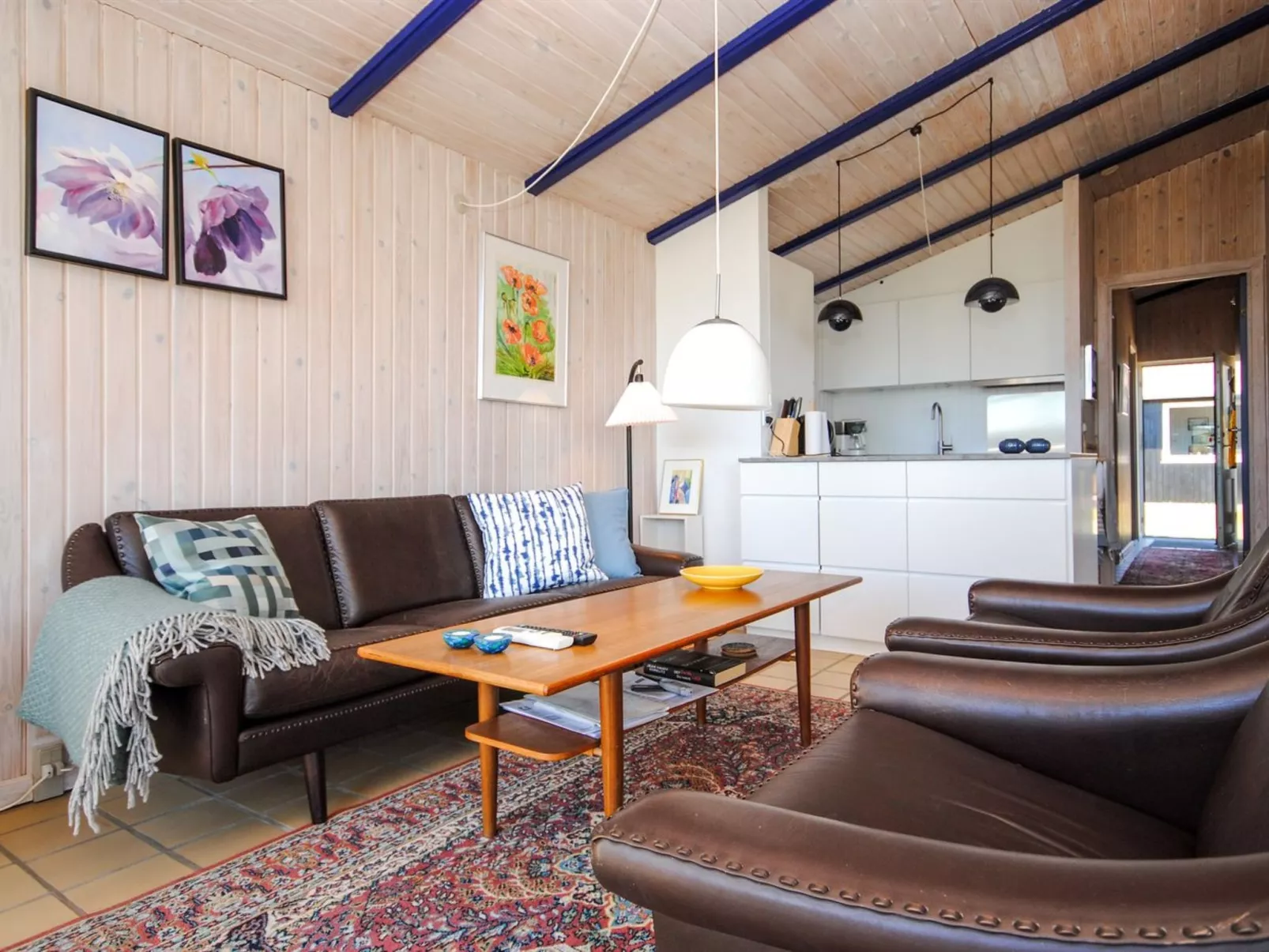 "Jerrik" - 900m from the sea