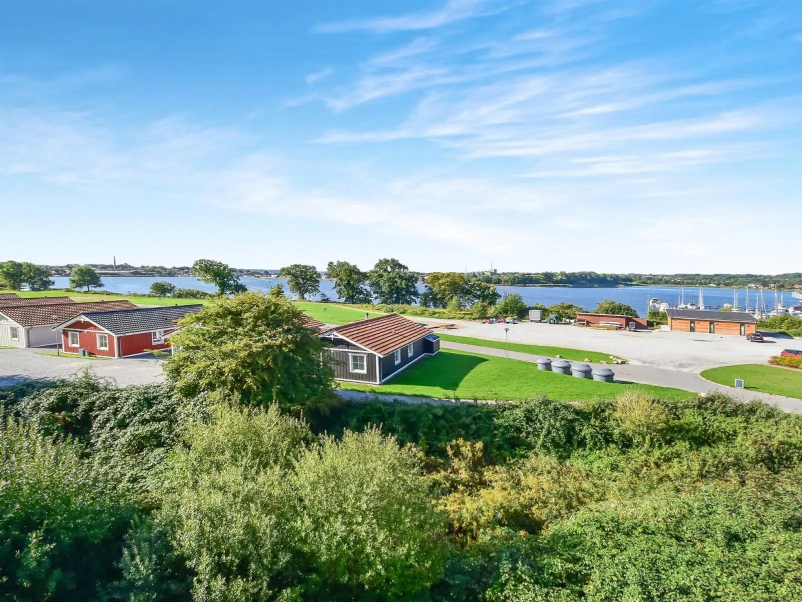 "Uffe" - 100m to the fjord