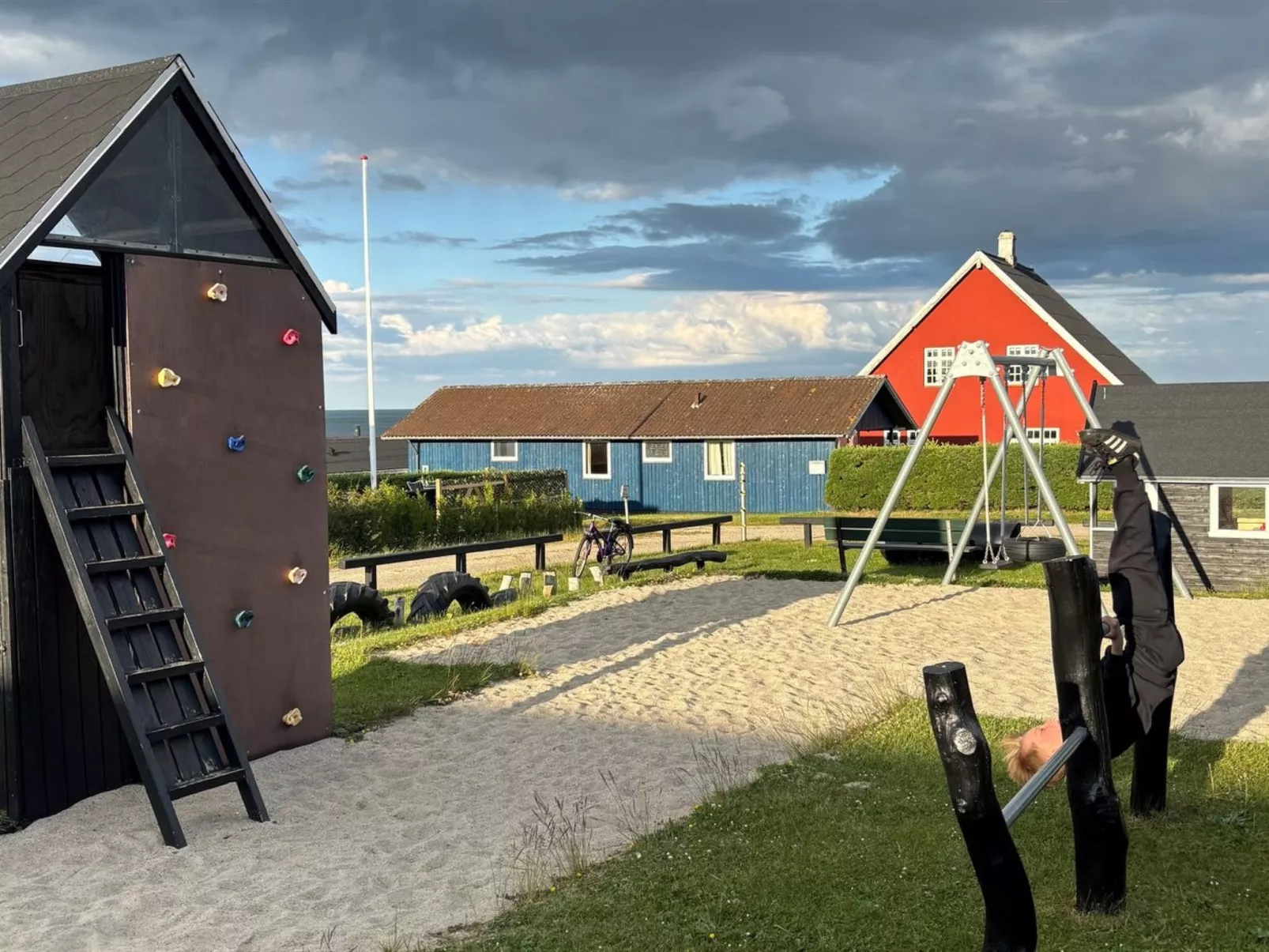 "Ovine" - 300m from the sea