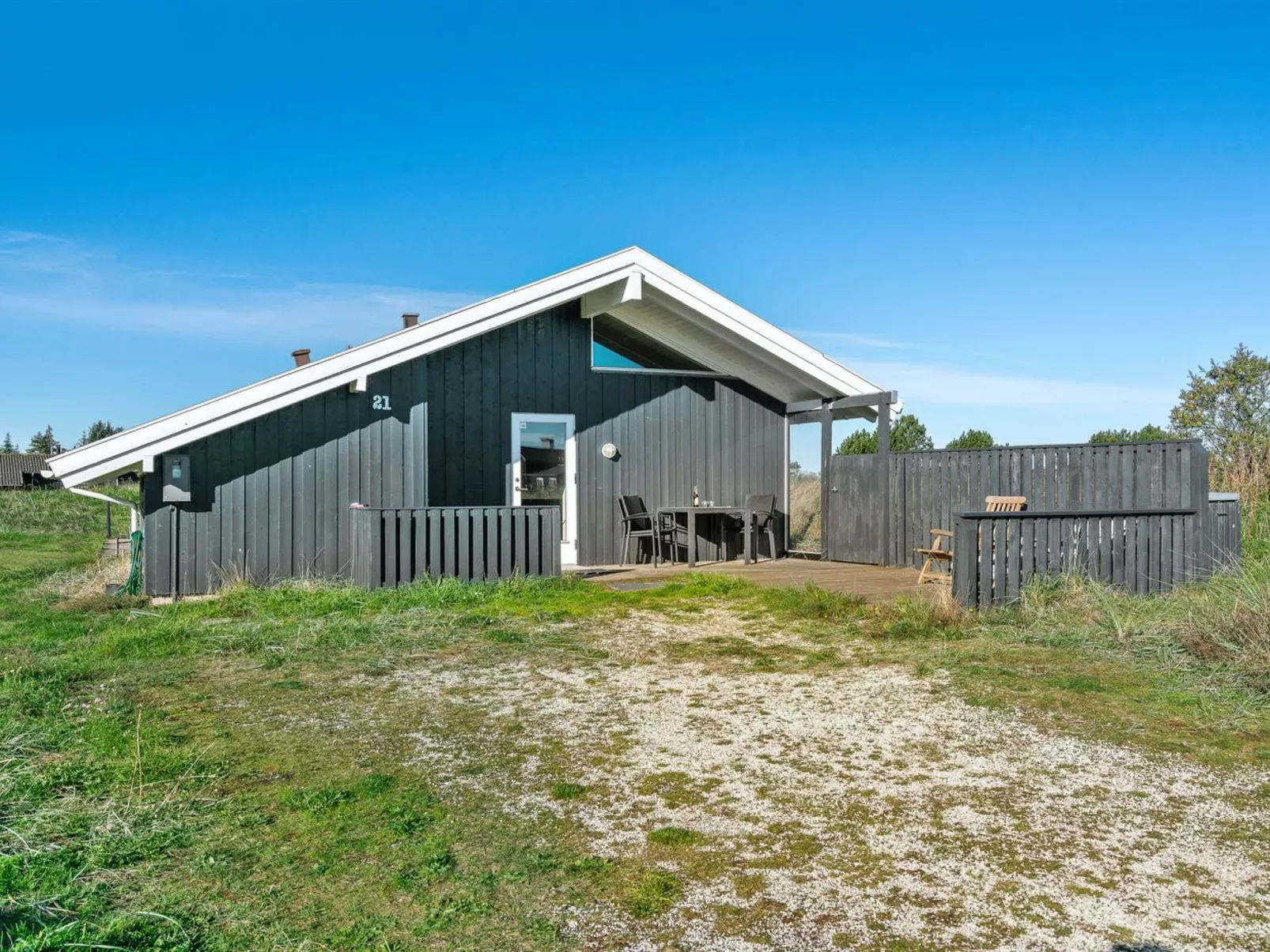 "Bothilda" - 660m from the sea