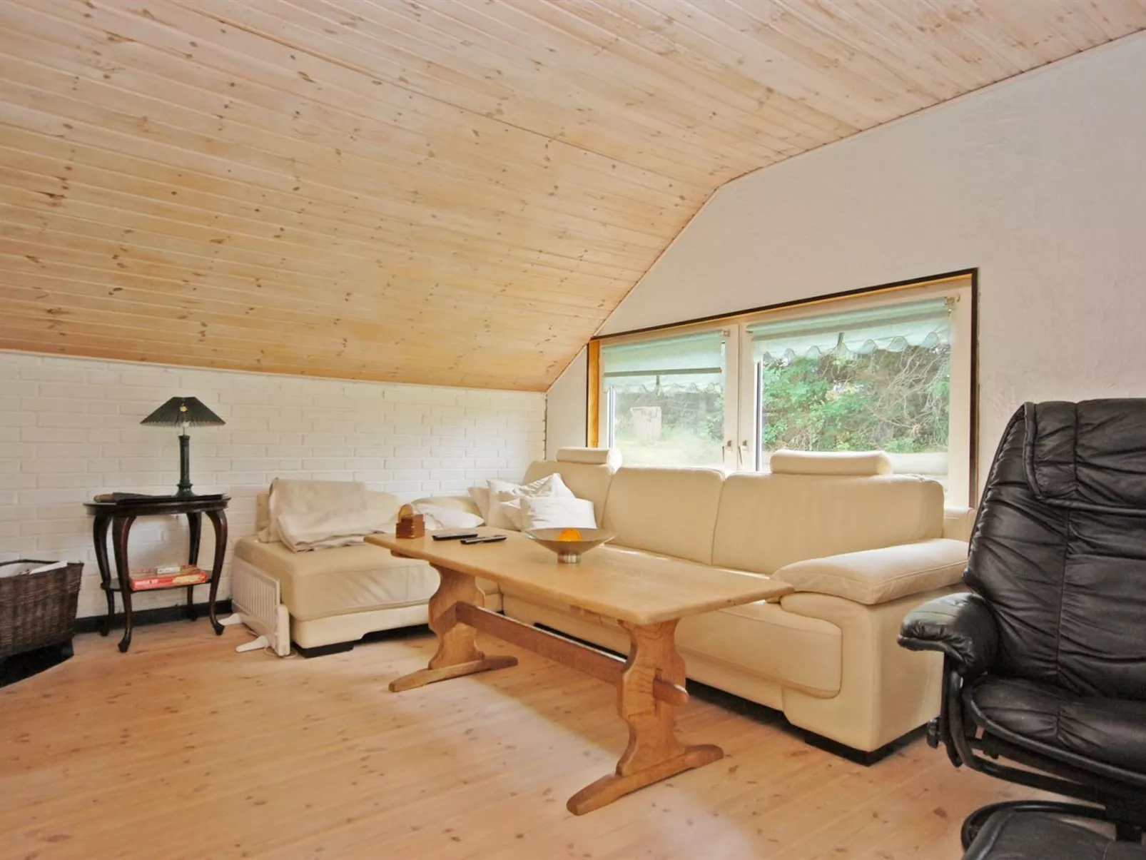 "Tajo" - 1km from the sea