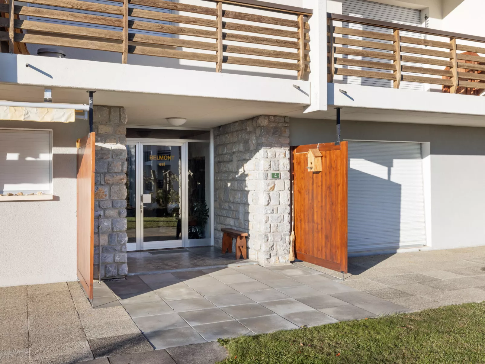 Belmont Ouest 75-Buiten