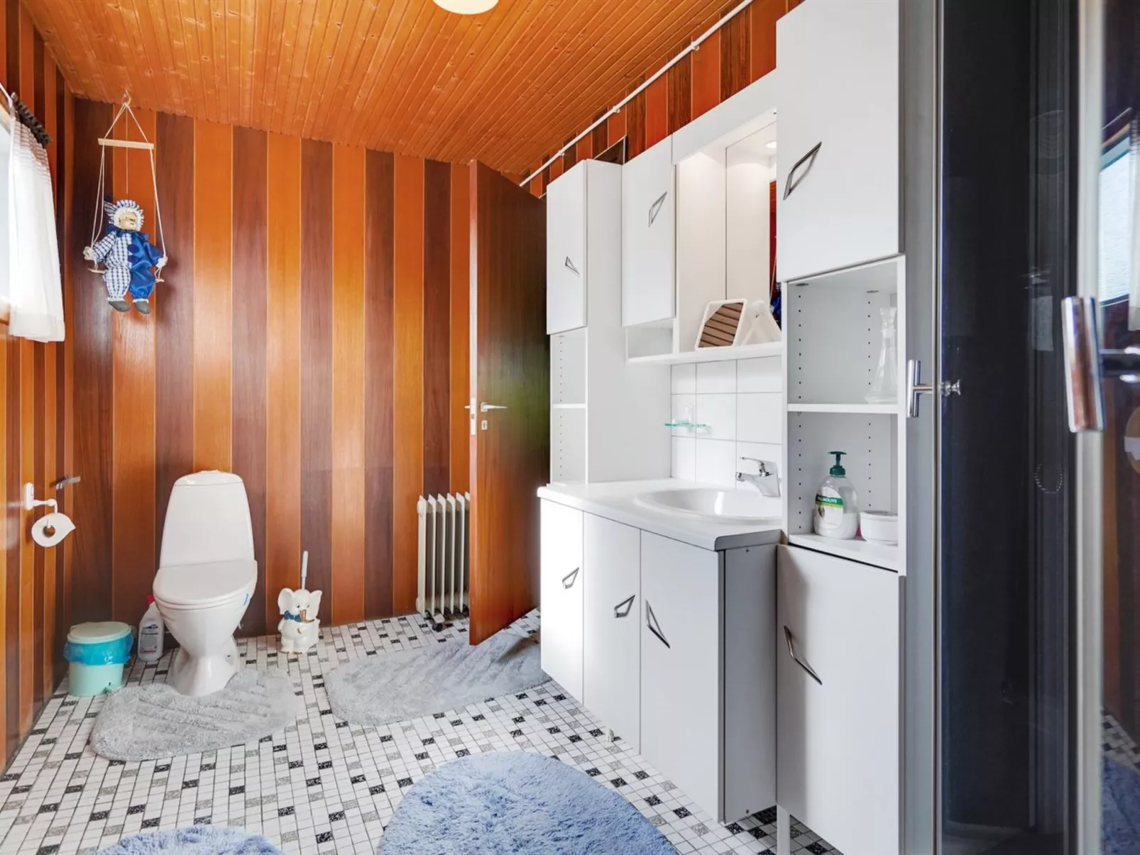 "Thorgarth" - 1.2km from the sea