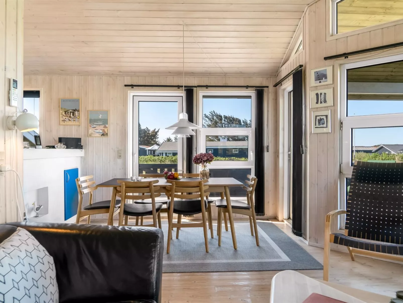 "Ralf" - 300m from the sea