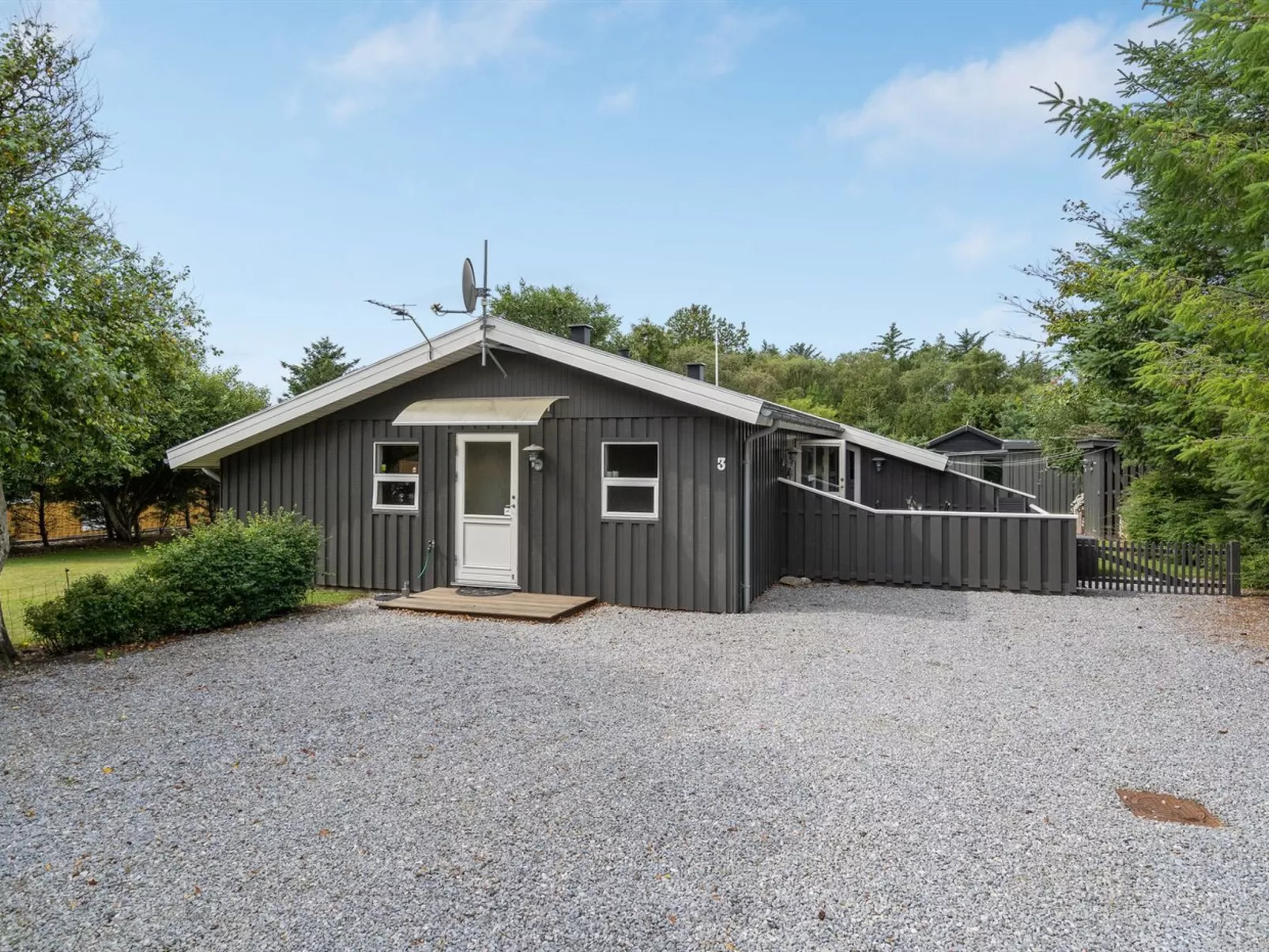 "Ønder" - 800m from the sea