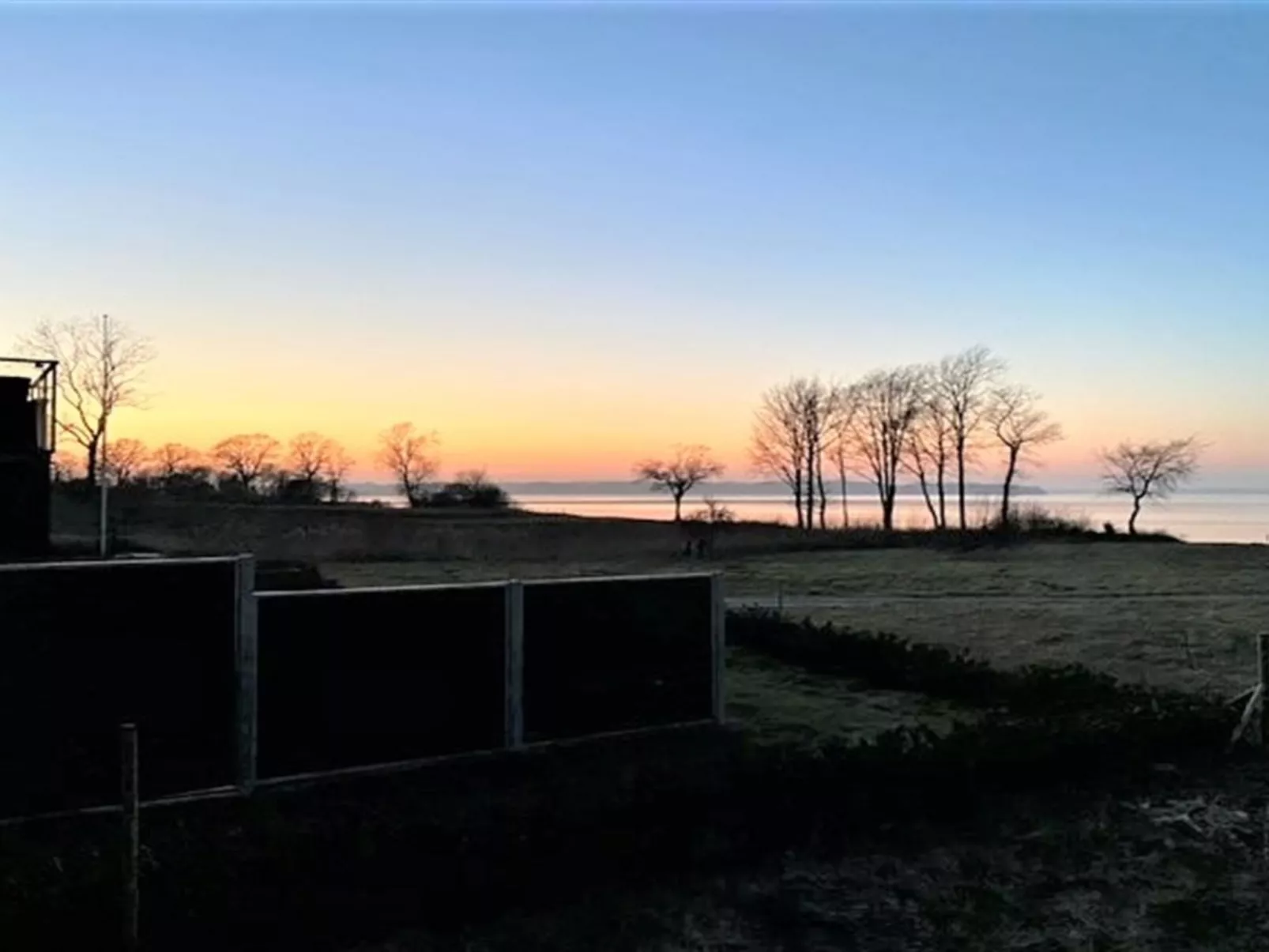 "Anny" - 100m from the sea