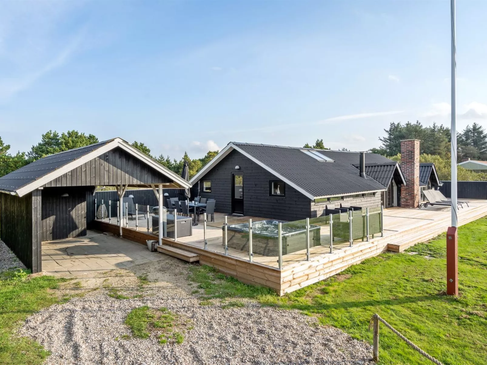 "Ellenora" - 1km from the sea