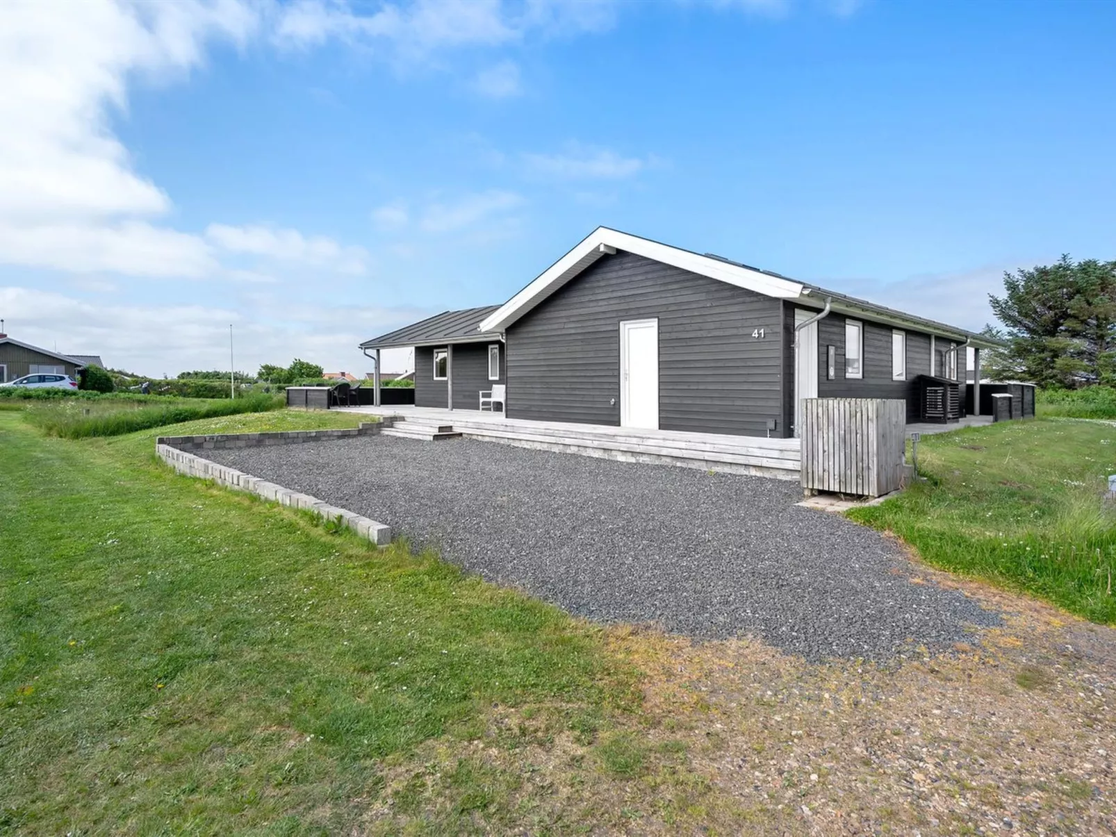 "Nahel" - 150m to the fjord