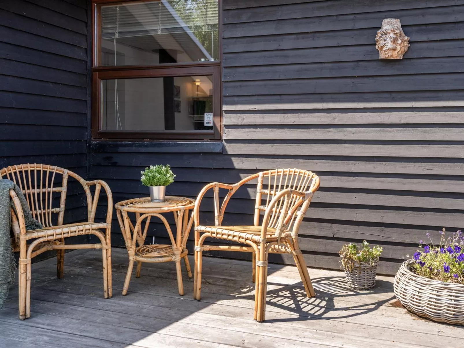 "Grubbe" - 600m from the sea