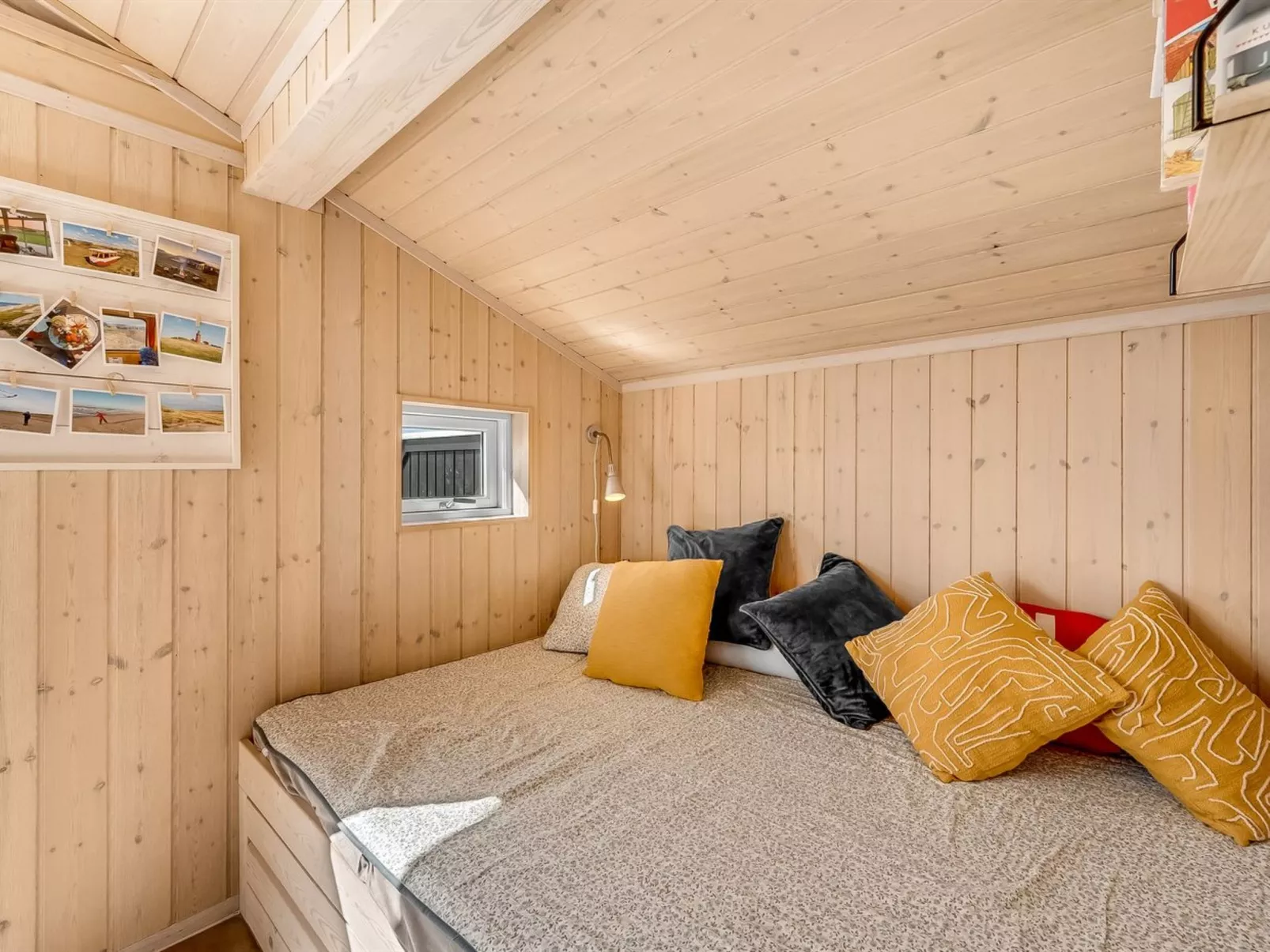 "Floriana" - 650m from the sea