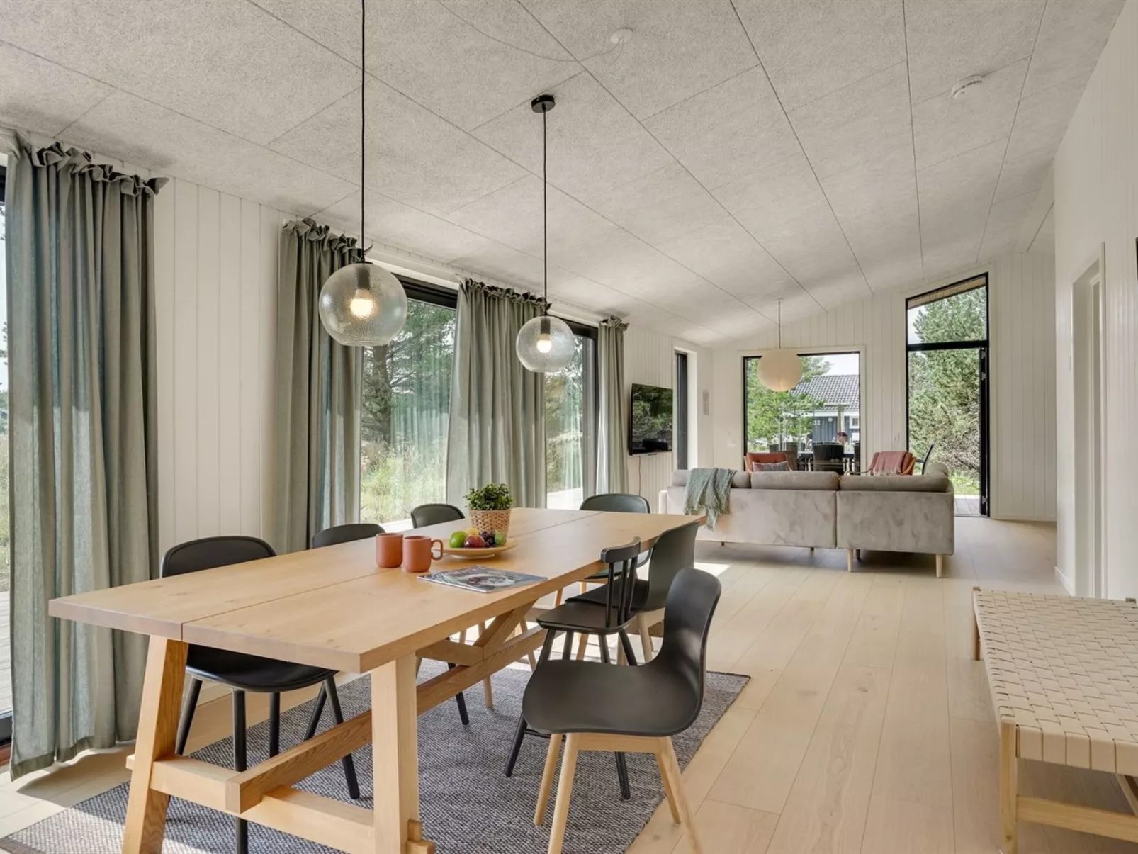 "Vigga" - 800m from the sea