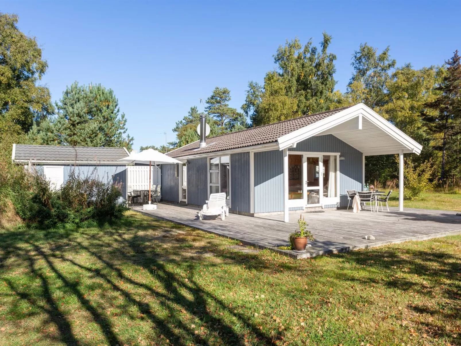 "Valda" - 800m from the sea