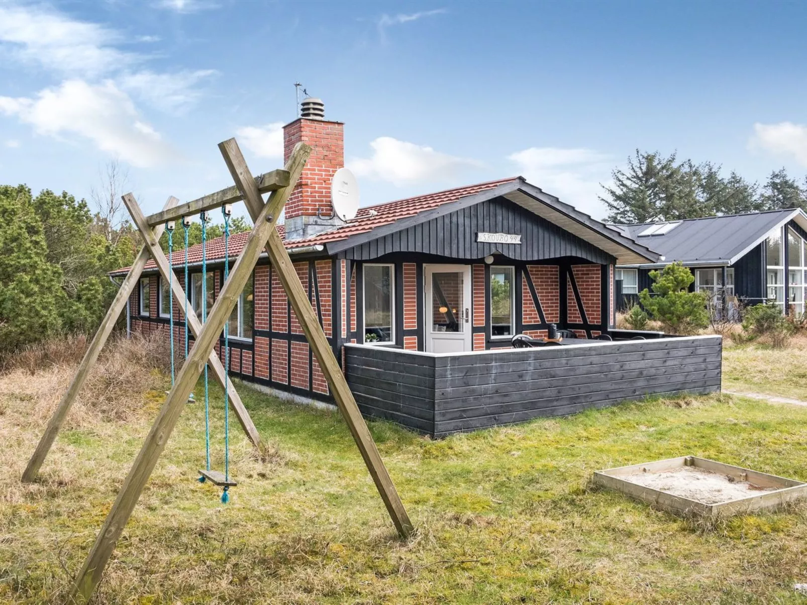 "Alena" - 1km from the sea