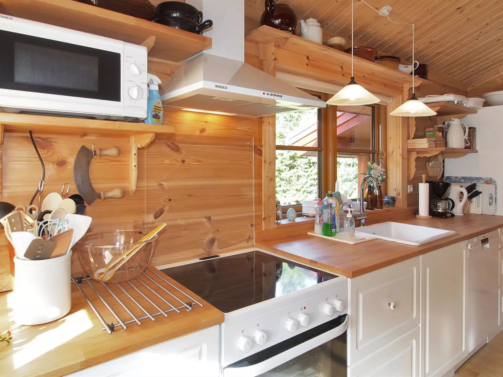 "Gulborg" - 25m from the sea