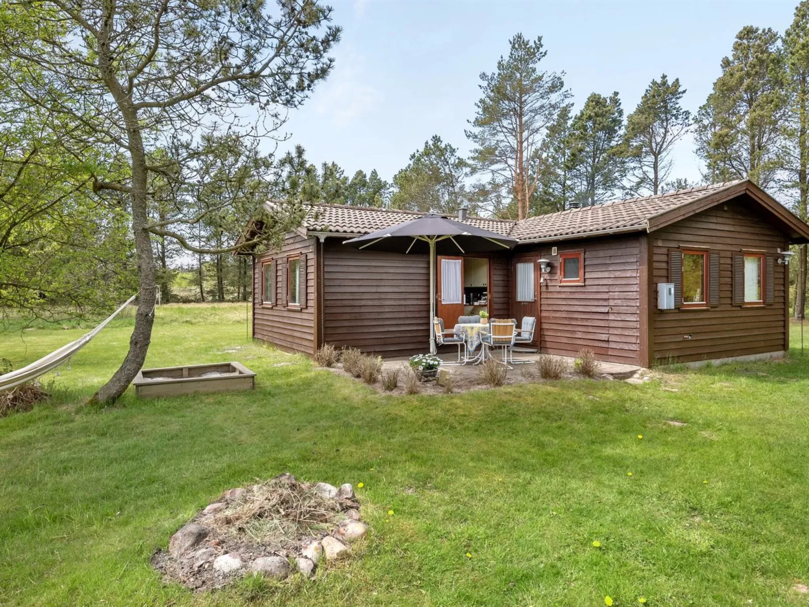 "Carina" - 5km from the sea