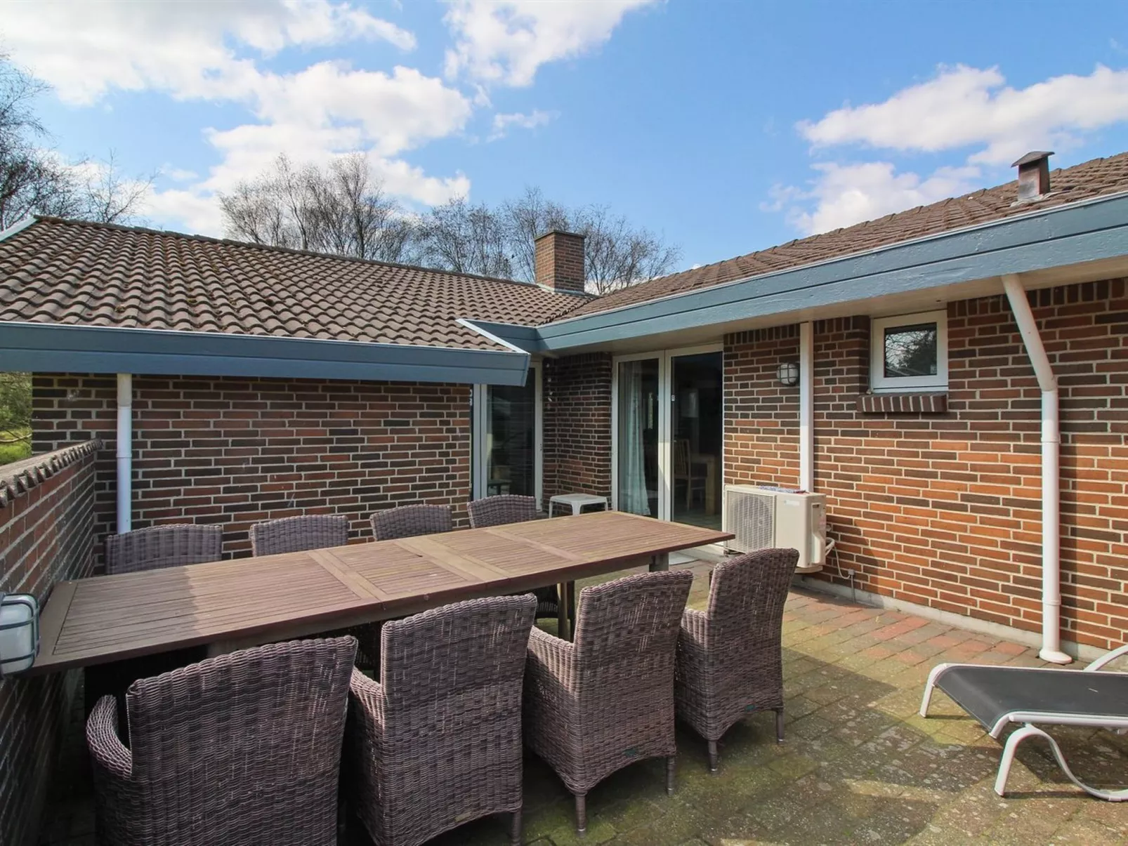 "Aurelia" - 500m to the fjord