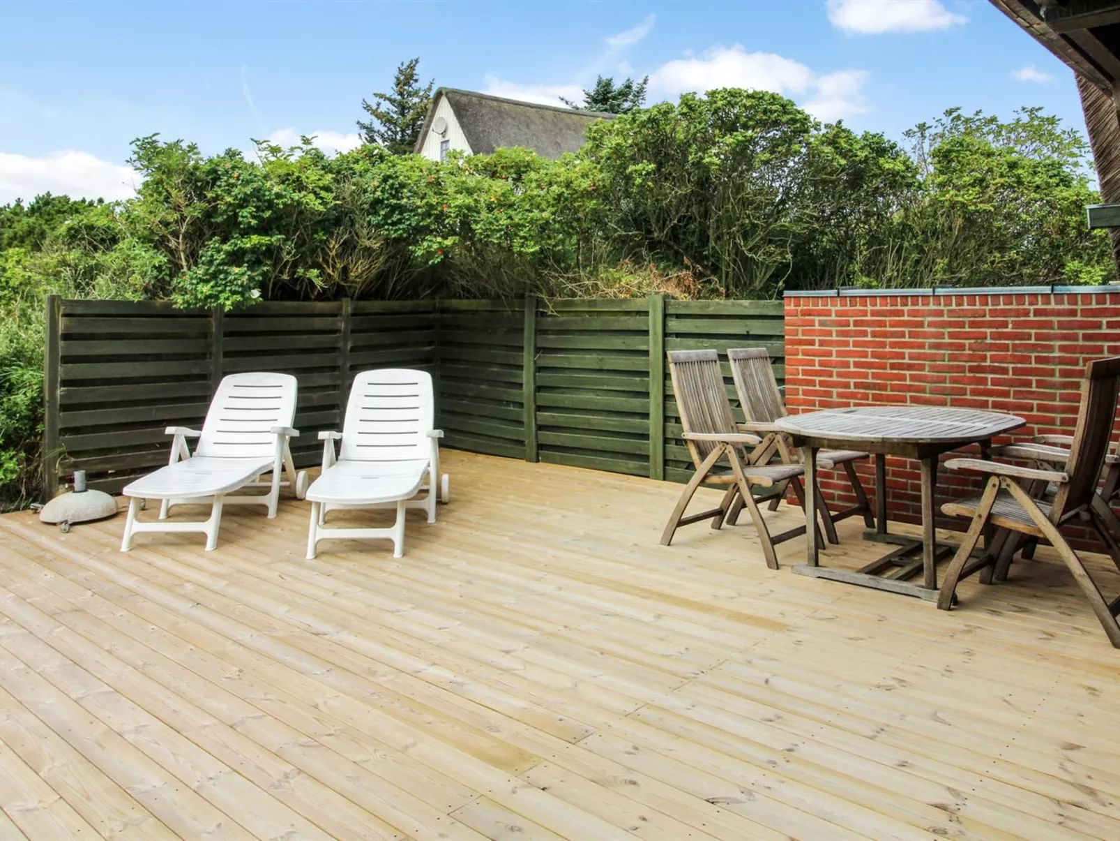 "Tofi" - 400m from the sea