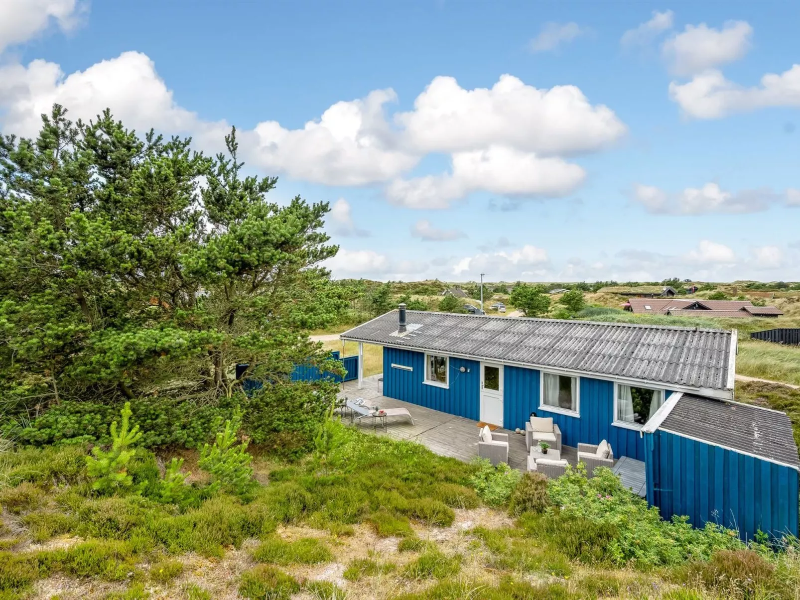 "Fridborg" - 1km from the sea