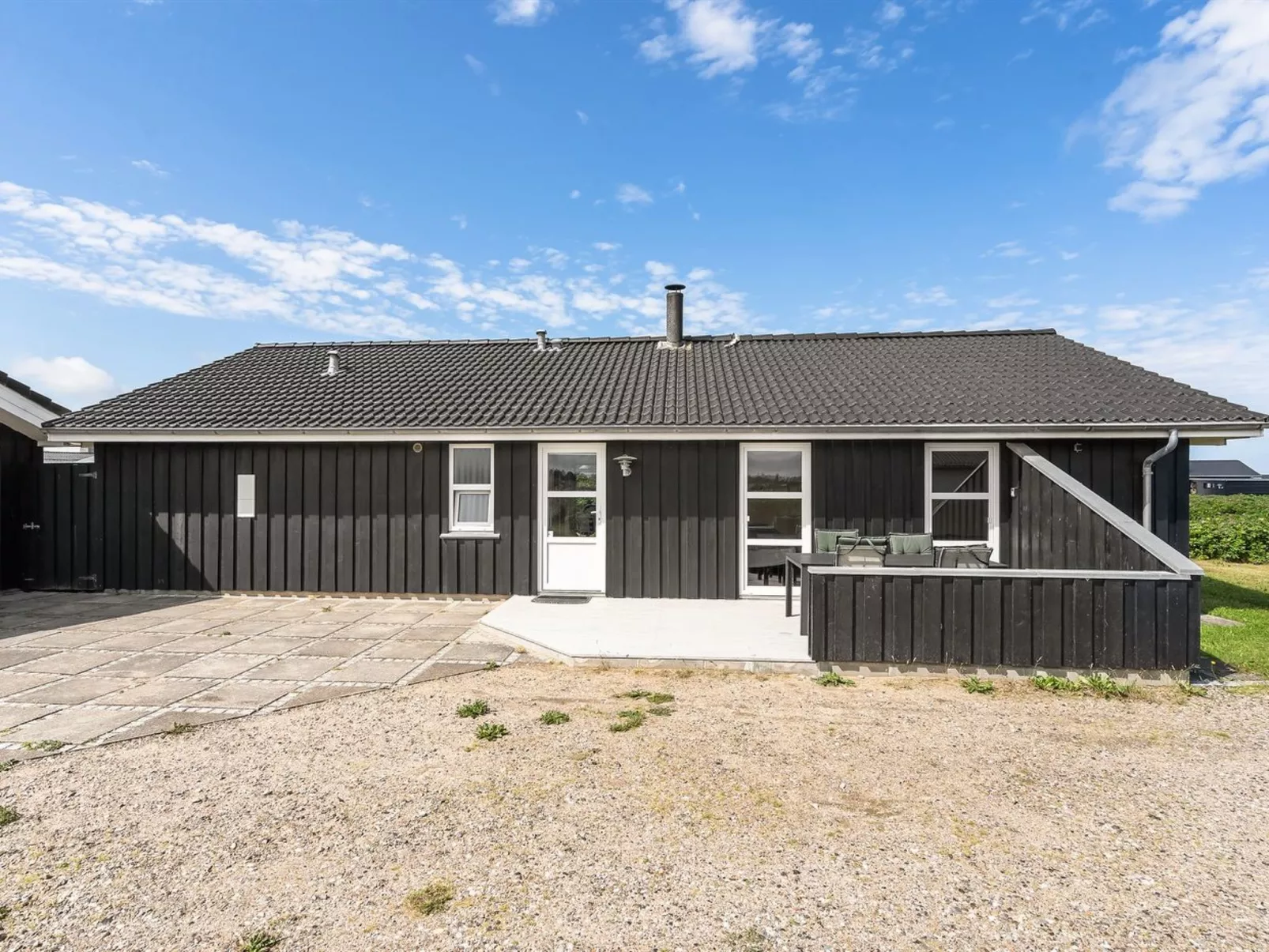 "Lex" - 150m from the sea