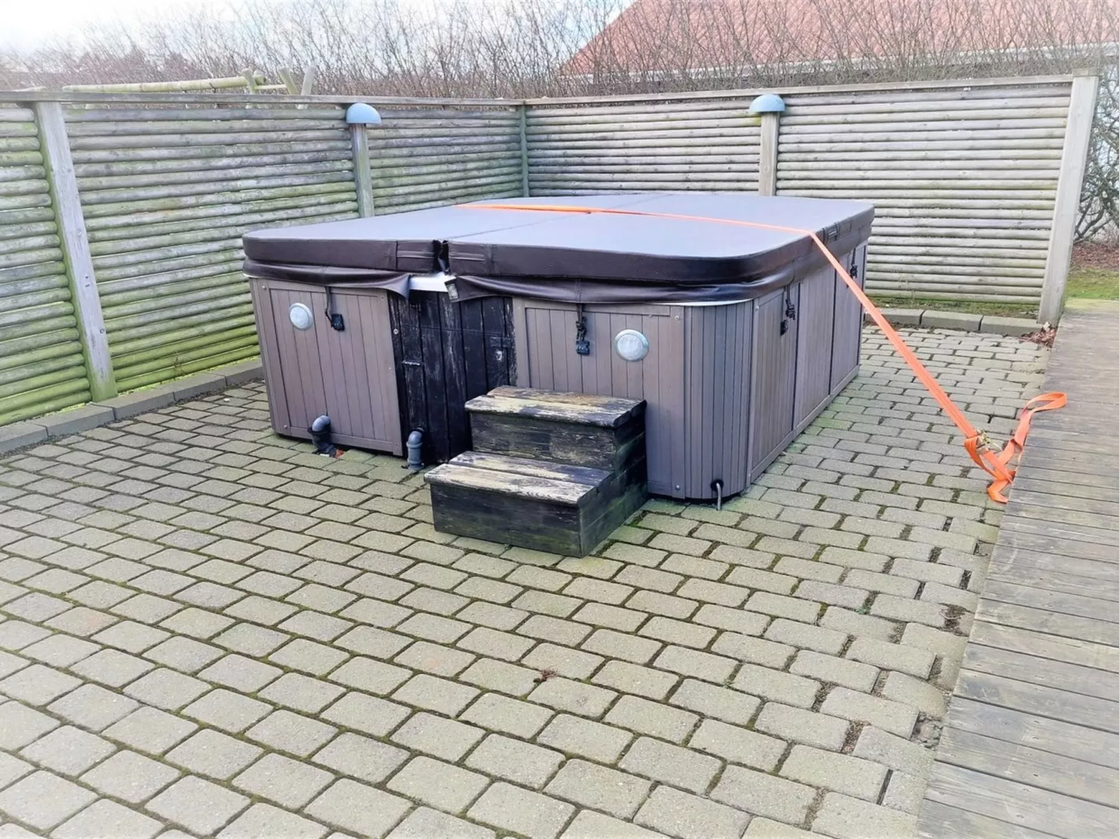 "Clarina" - 800m to the fjord