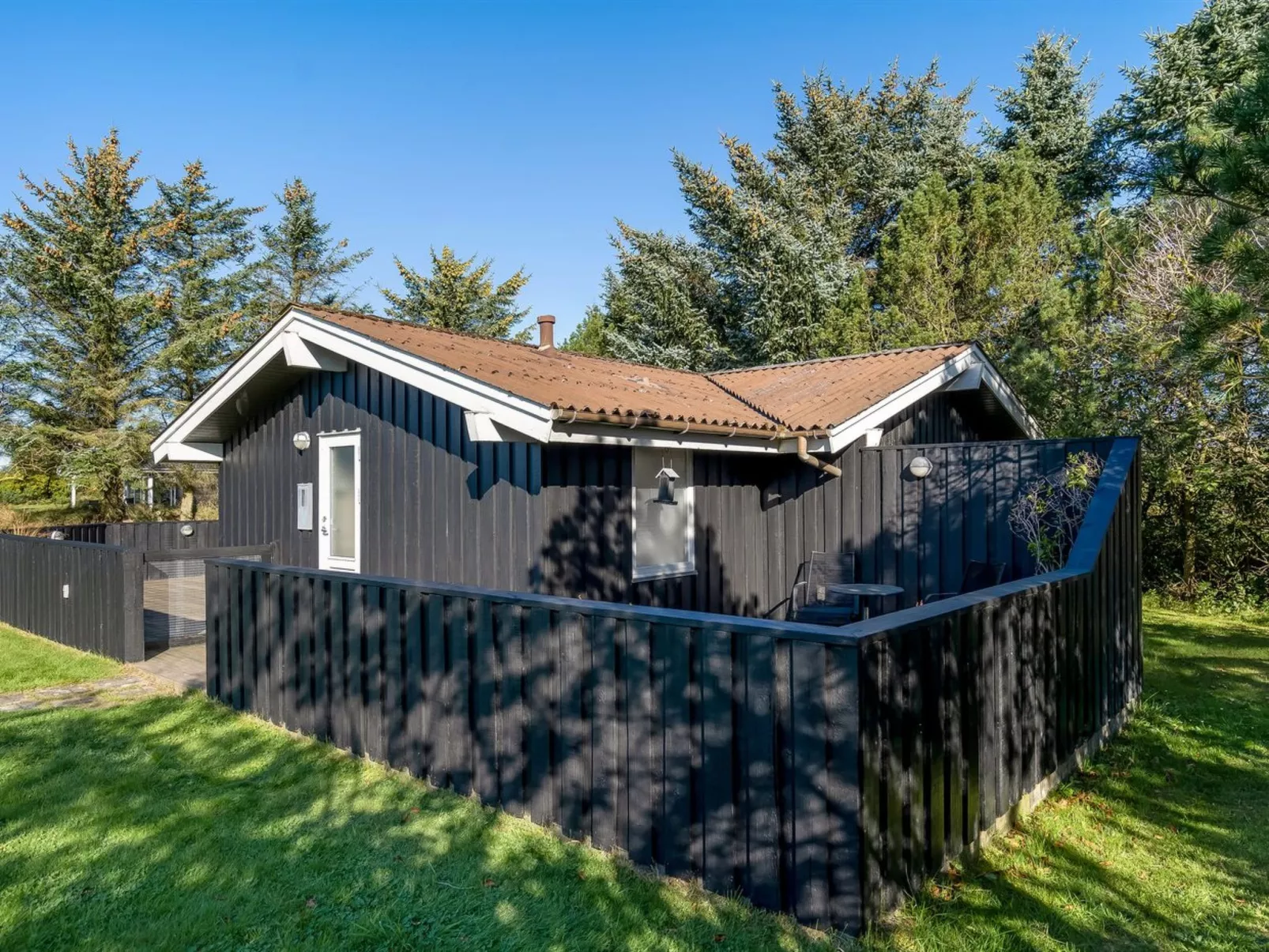 "Apsolon" - 600m from the sea