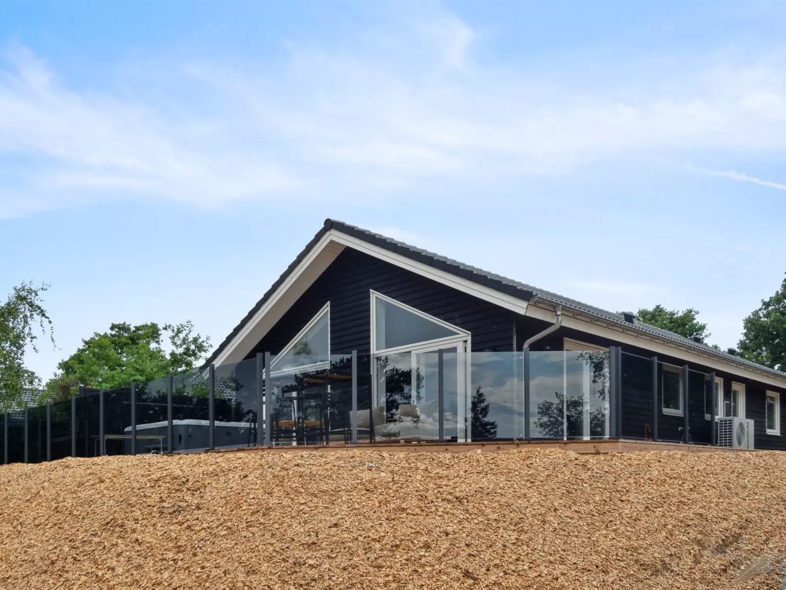 "Nona" - 150m from the sea