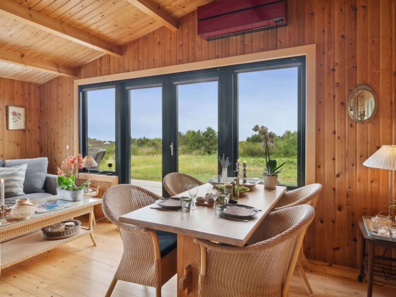 "Aurore" - 1.3km from the sea-Binnen