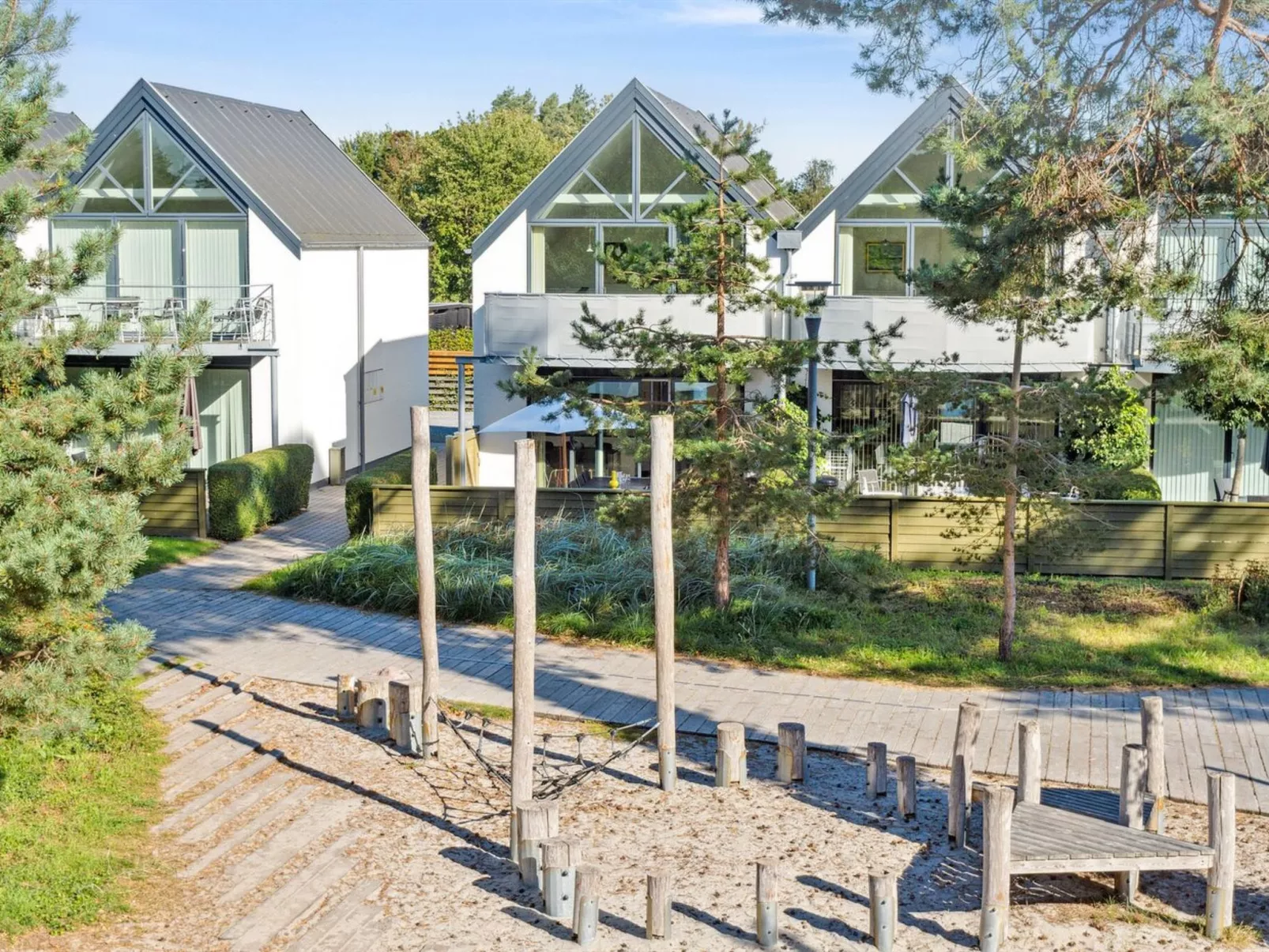 "Sophy" - 150m from the sea