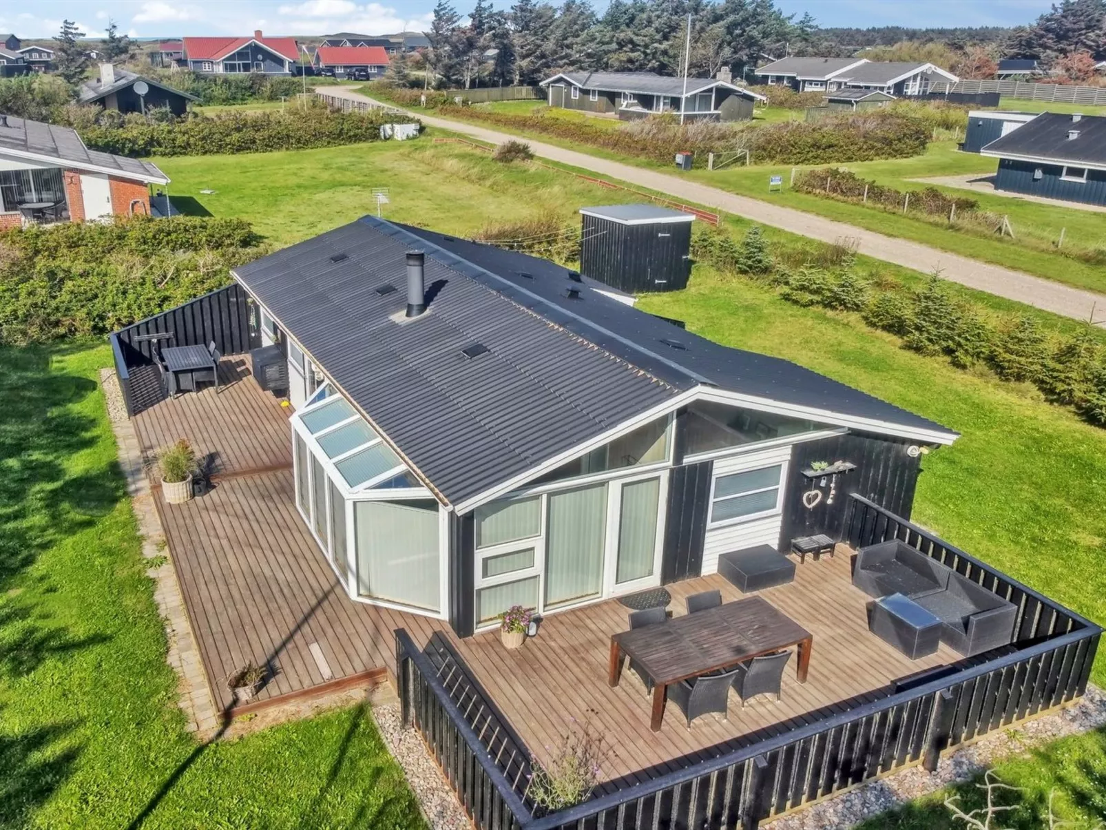 "Amelia" - 350m from the sea