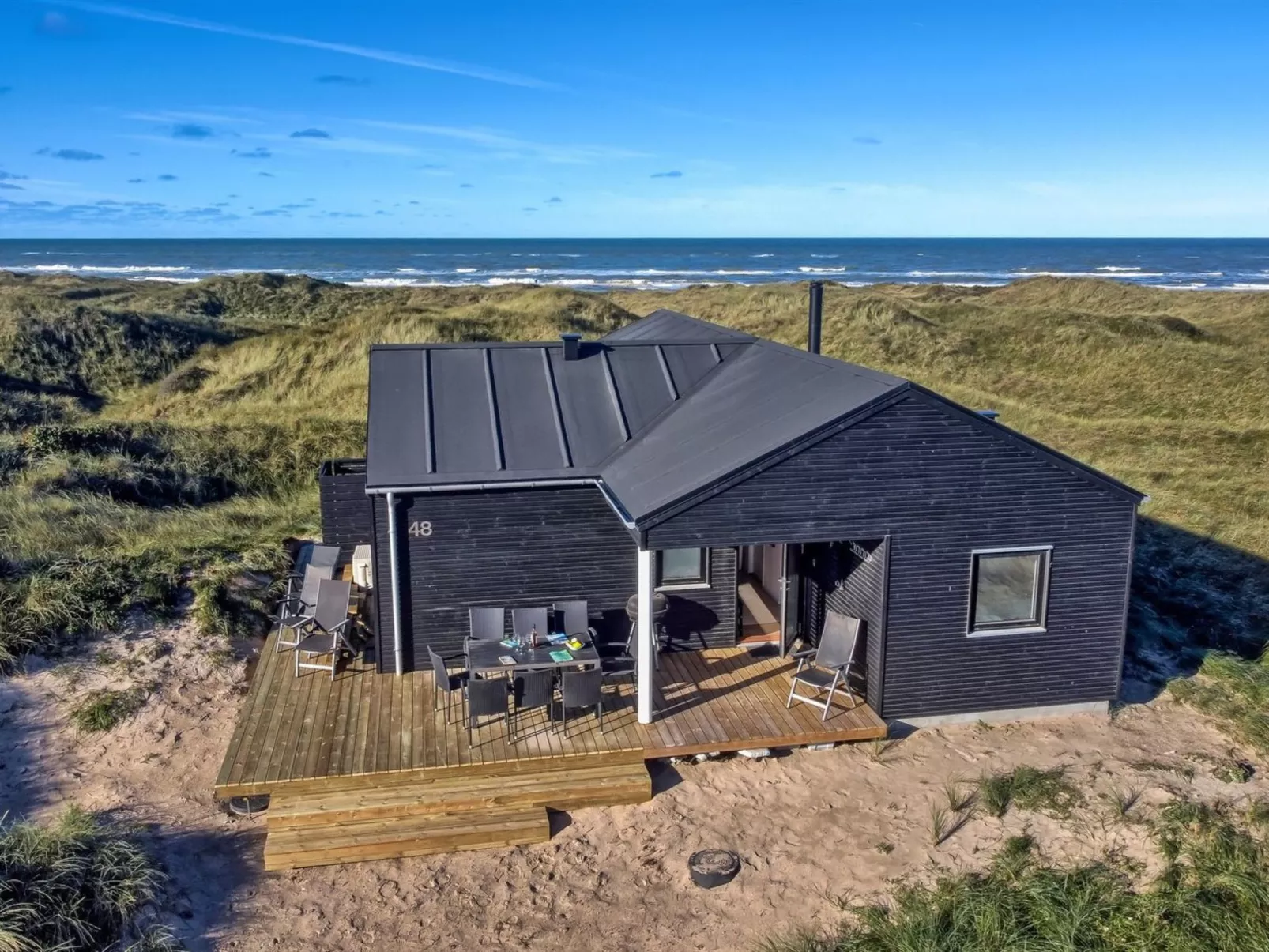 "Auno" - 140m from the sea