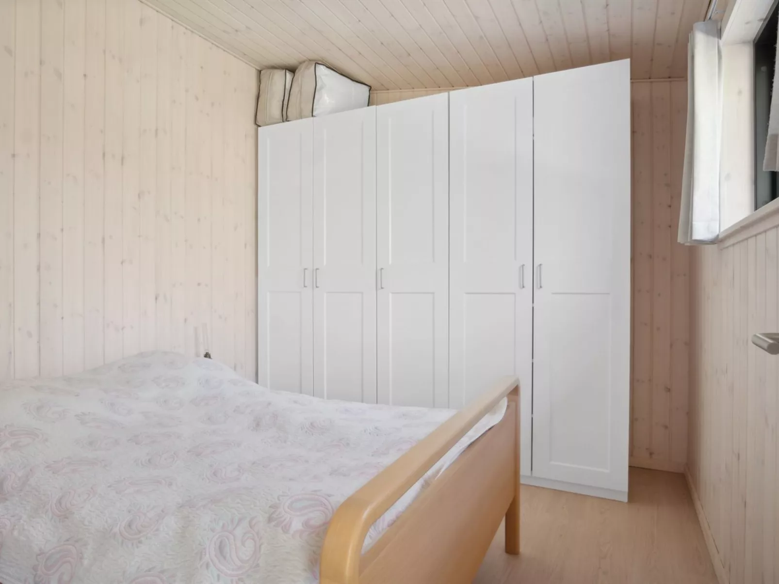 "Toska" - 100m to the fjord