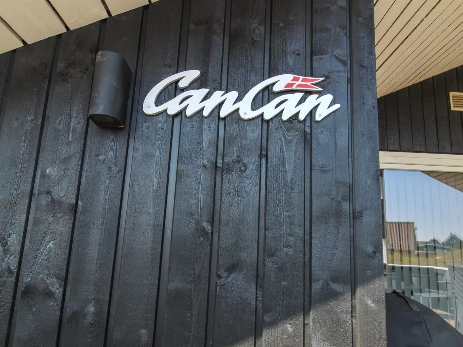 "Aska" - 400m from the sea