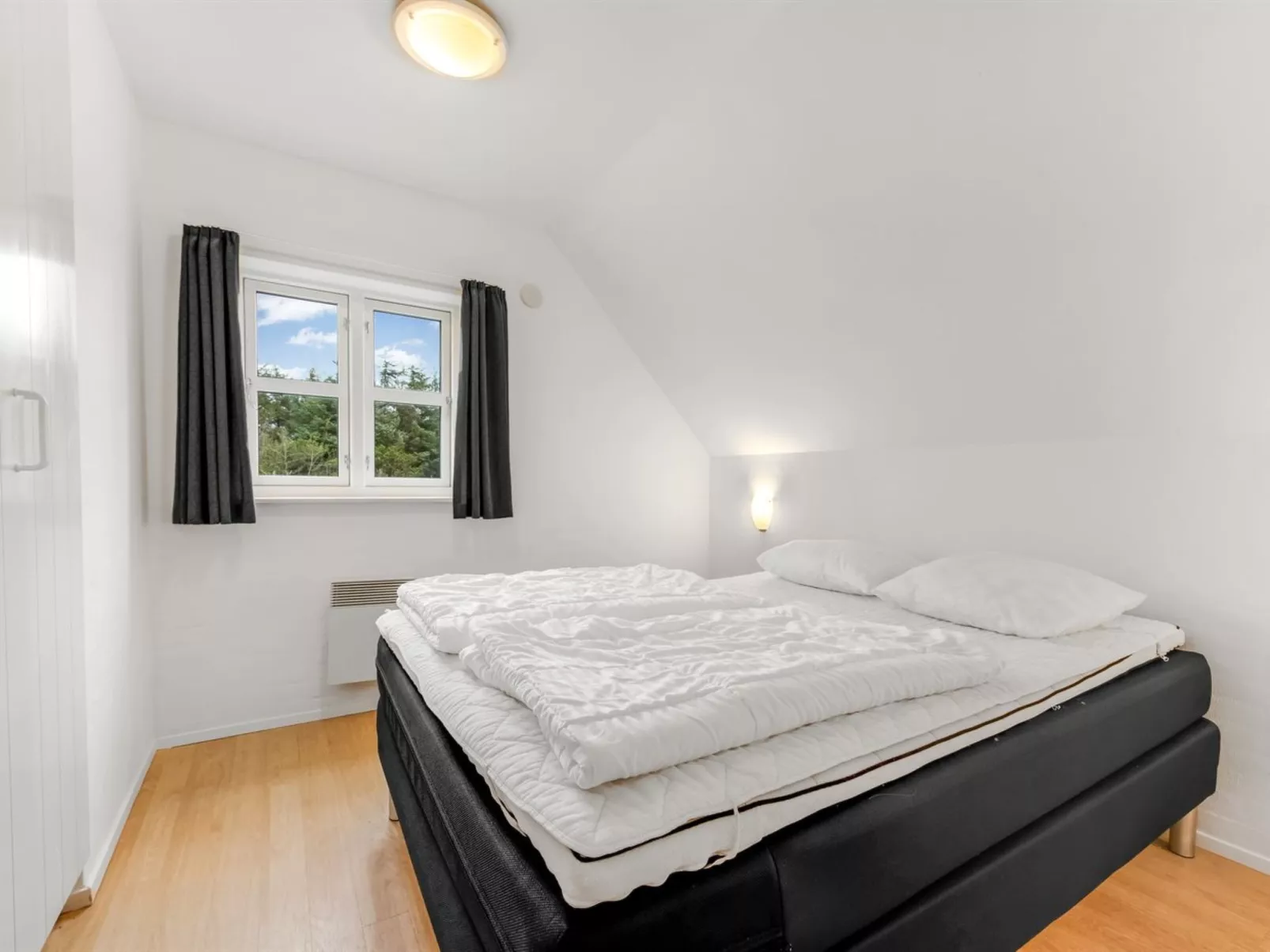 "Axeline" - 300m from the sea