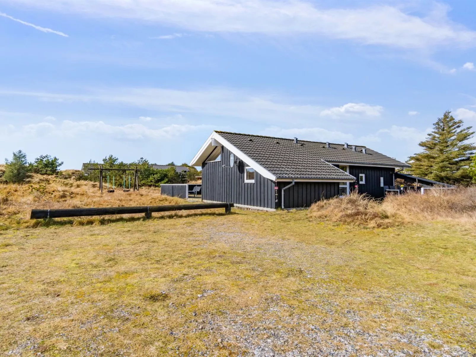 "Franzisca" - 700m from the sea