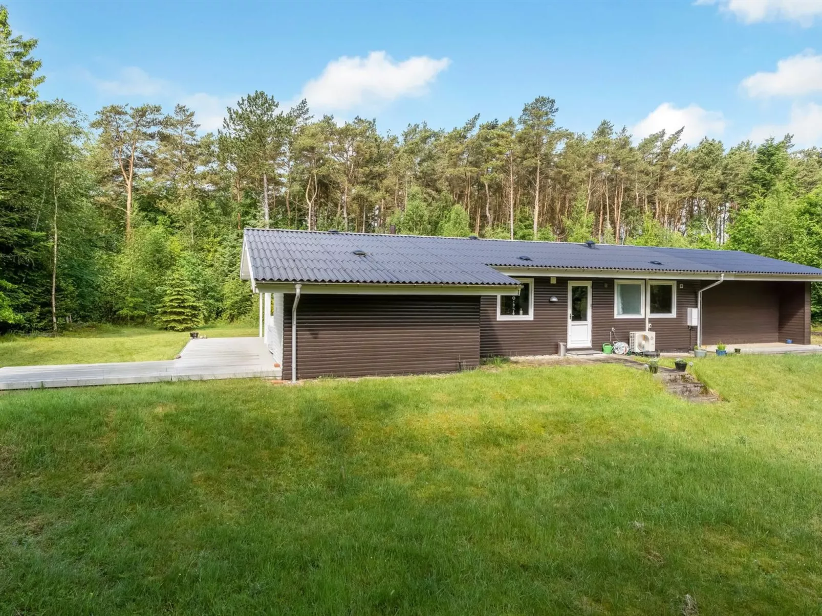 "Elsemaria" - 1.3km from the sea