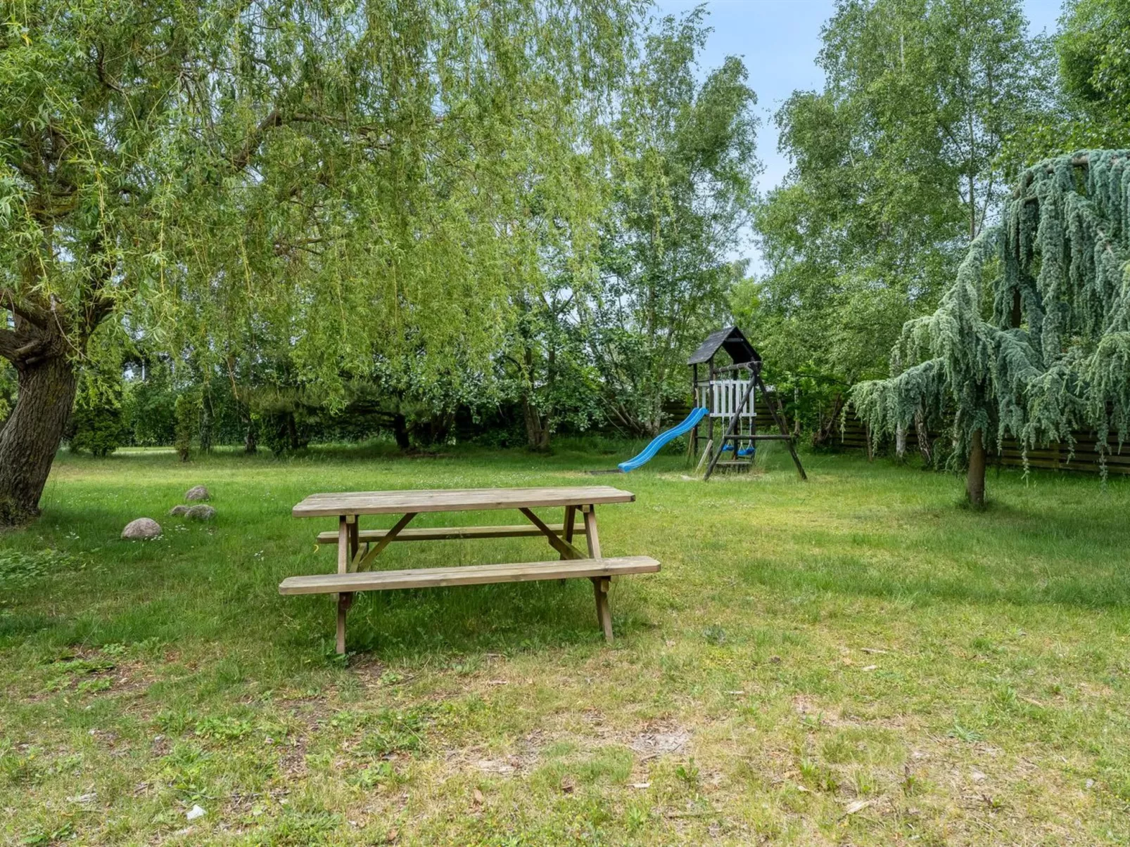 "Rajka" - 800m from the sea