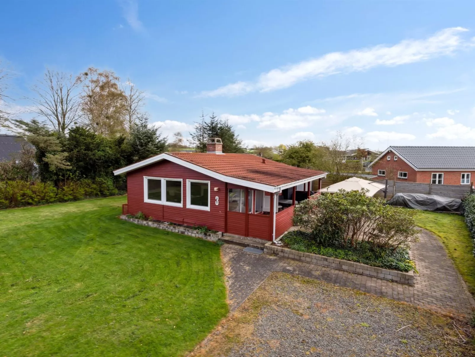 "Safina" - 100m from the sea