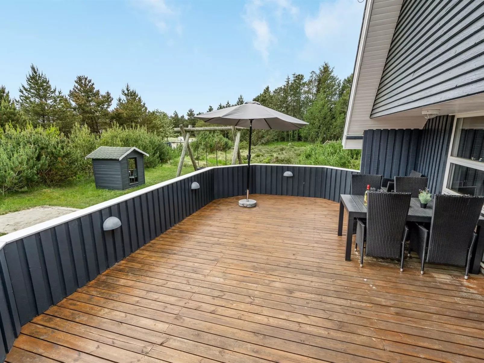 "Emmi" - 2.5km from the sea