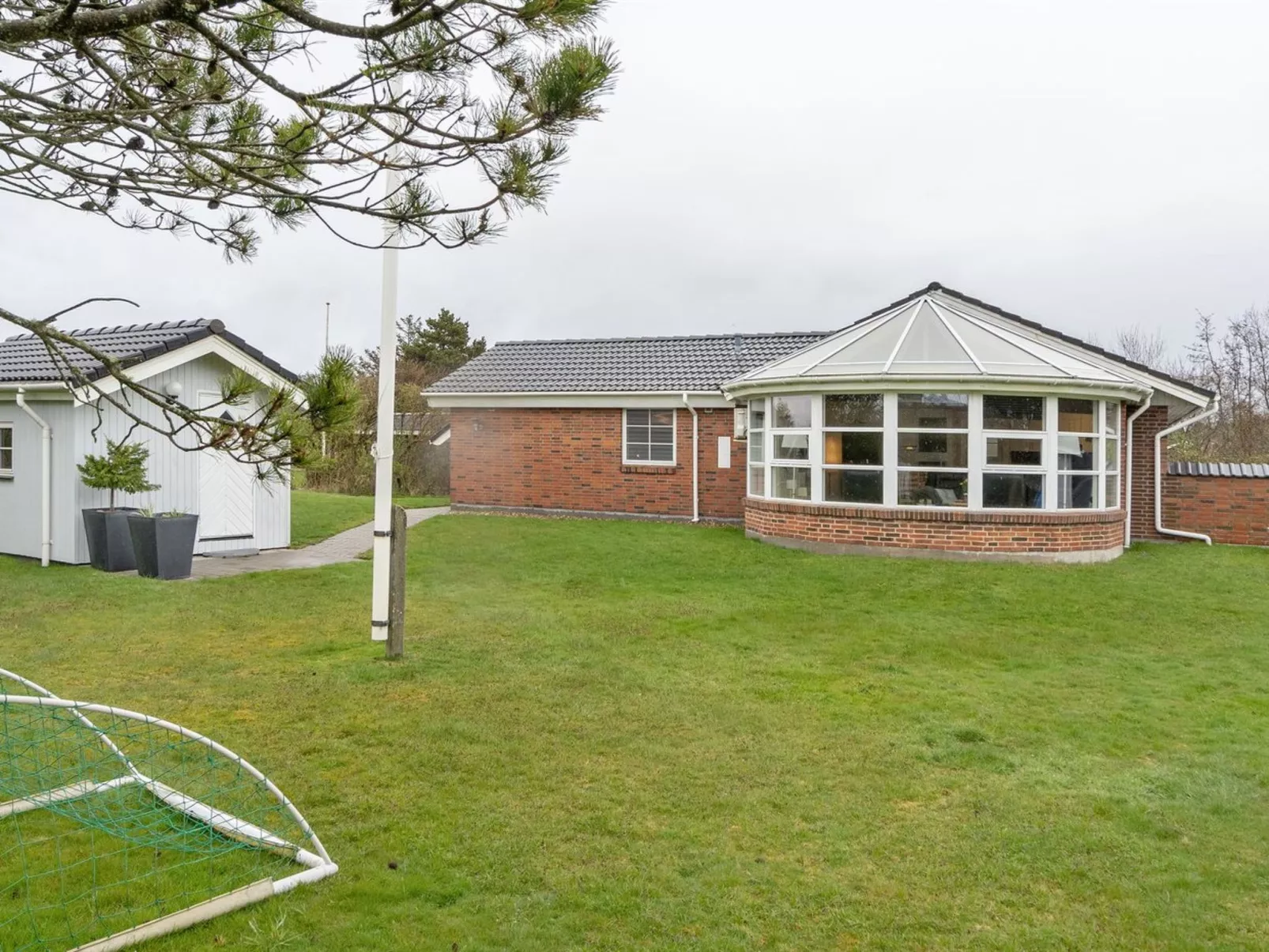 "Svenn" - 400m from the sea