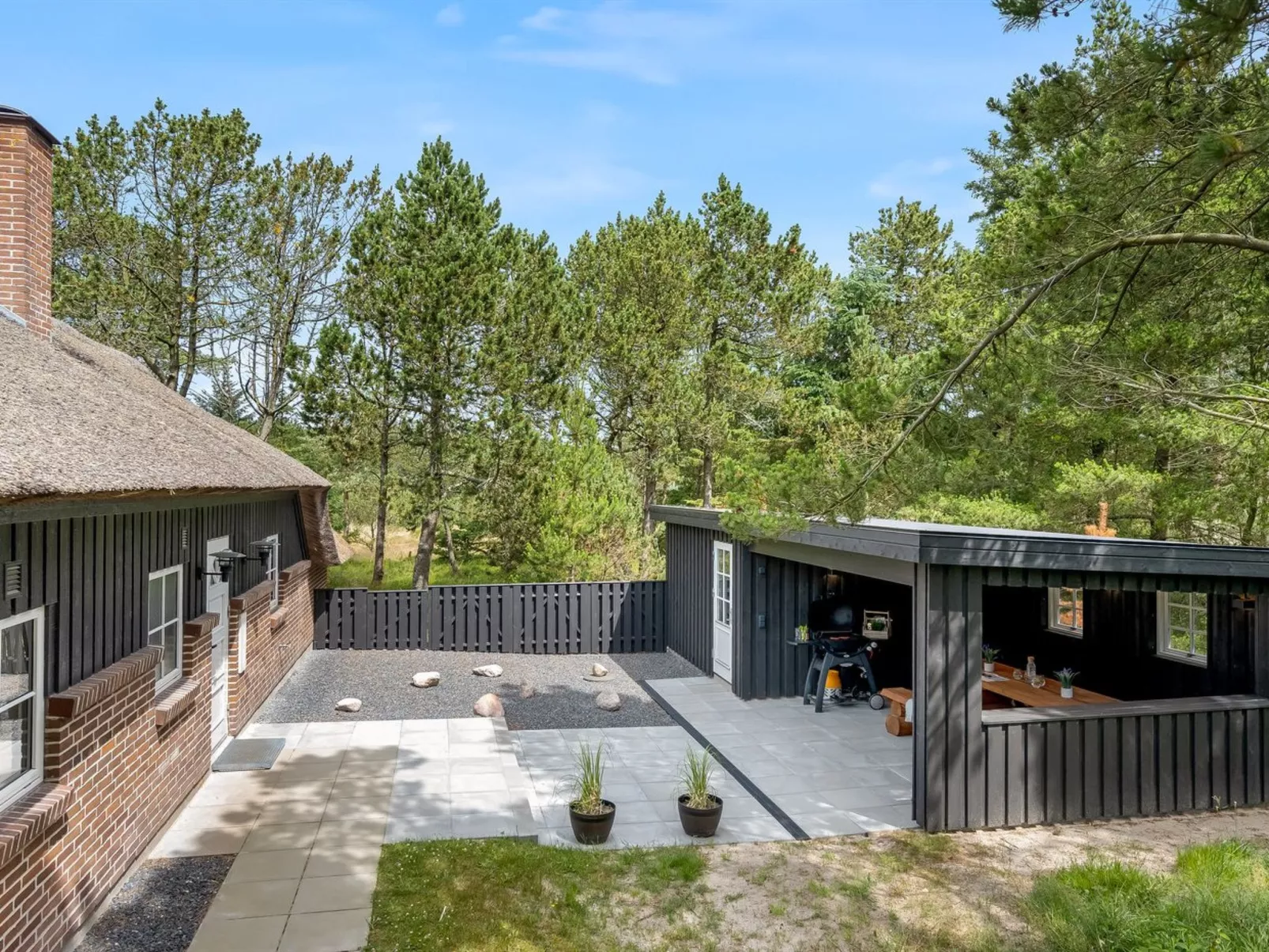 "Alwina" - 2.5km from the sea