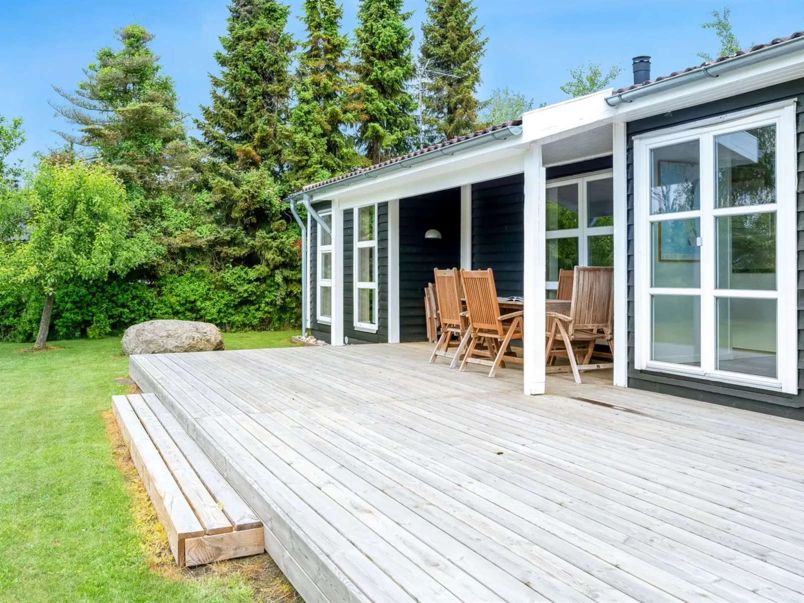 "Mira" - 500m from the sea