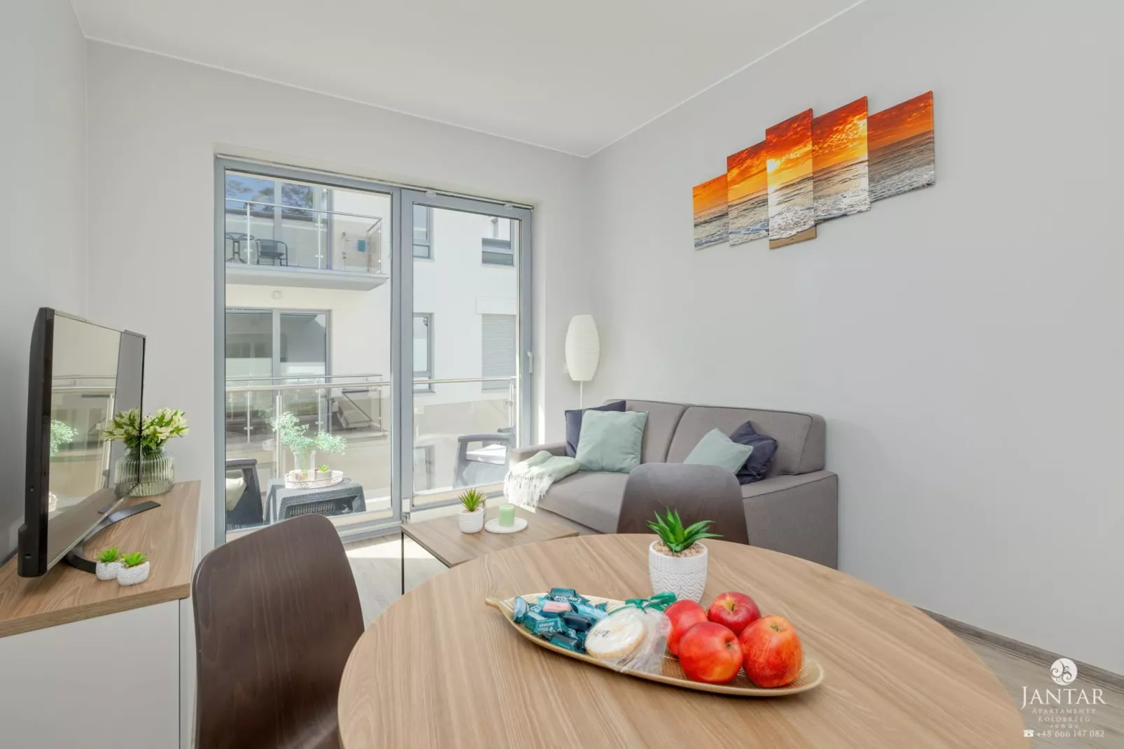 Apartament Grunwaldzka 12d/13 Pobierowo-Woonkamer