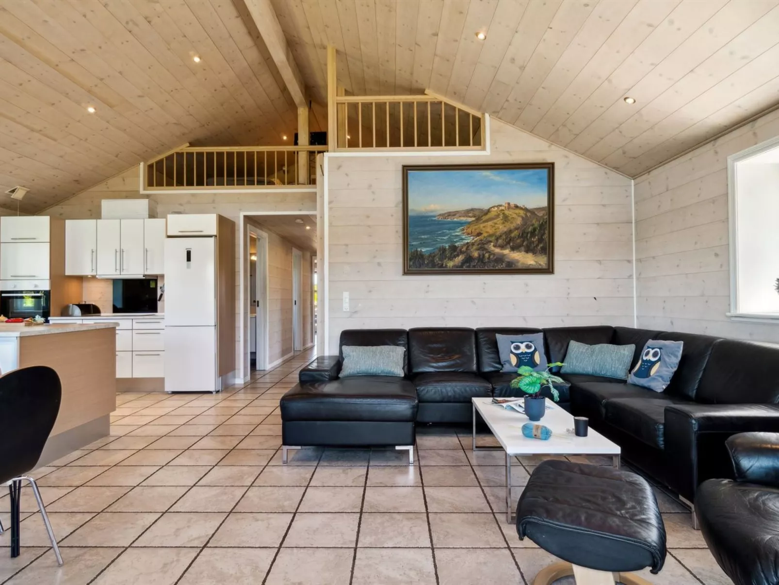 "Hjalmar" - 400m from the sea