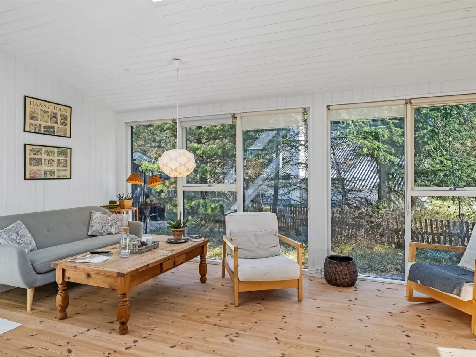 "Hellena" - 700m from the sea