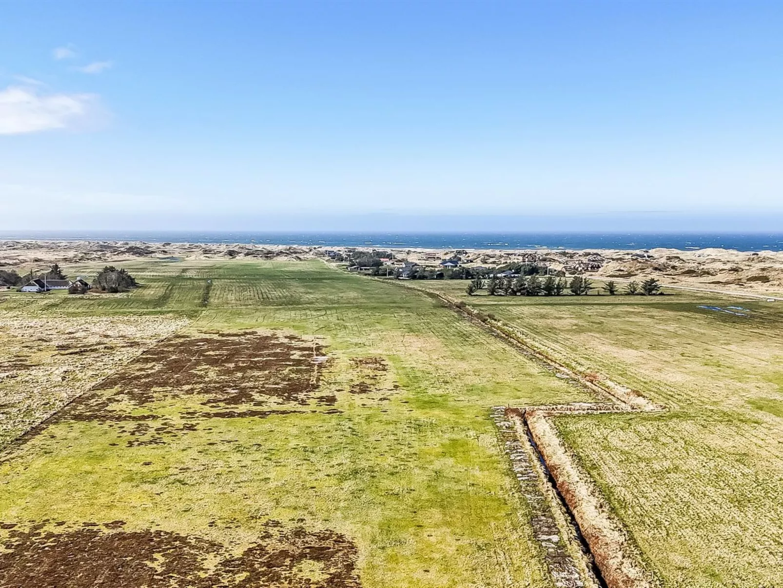 "Amarie" - 1km from the sea