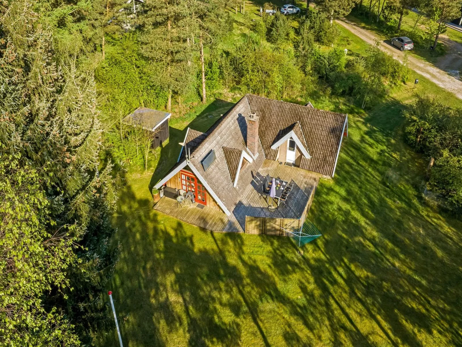 "Niesina" - 600m to the fjord