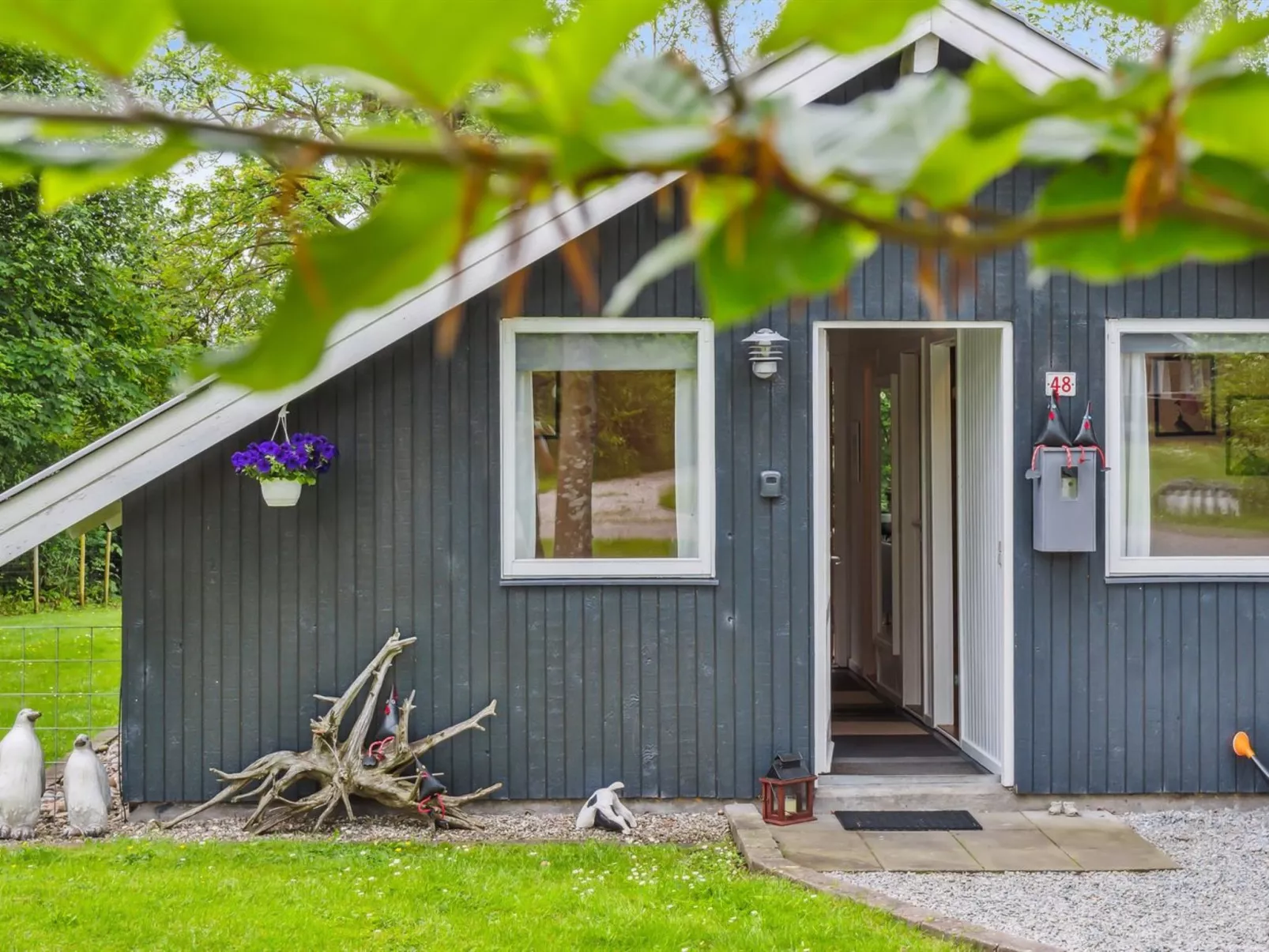 "Hereth" - 30km from the sea