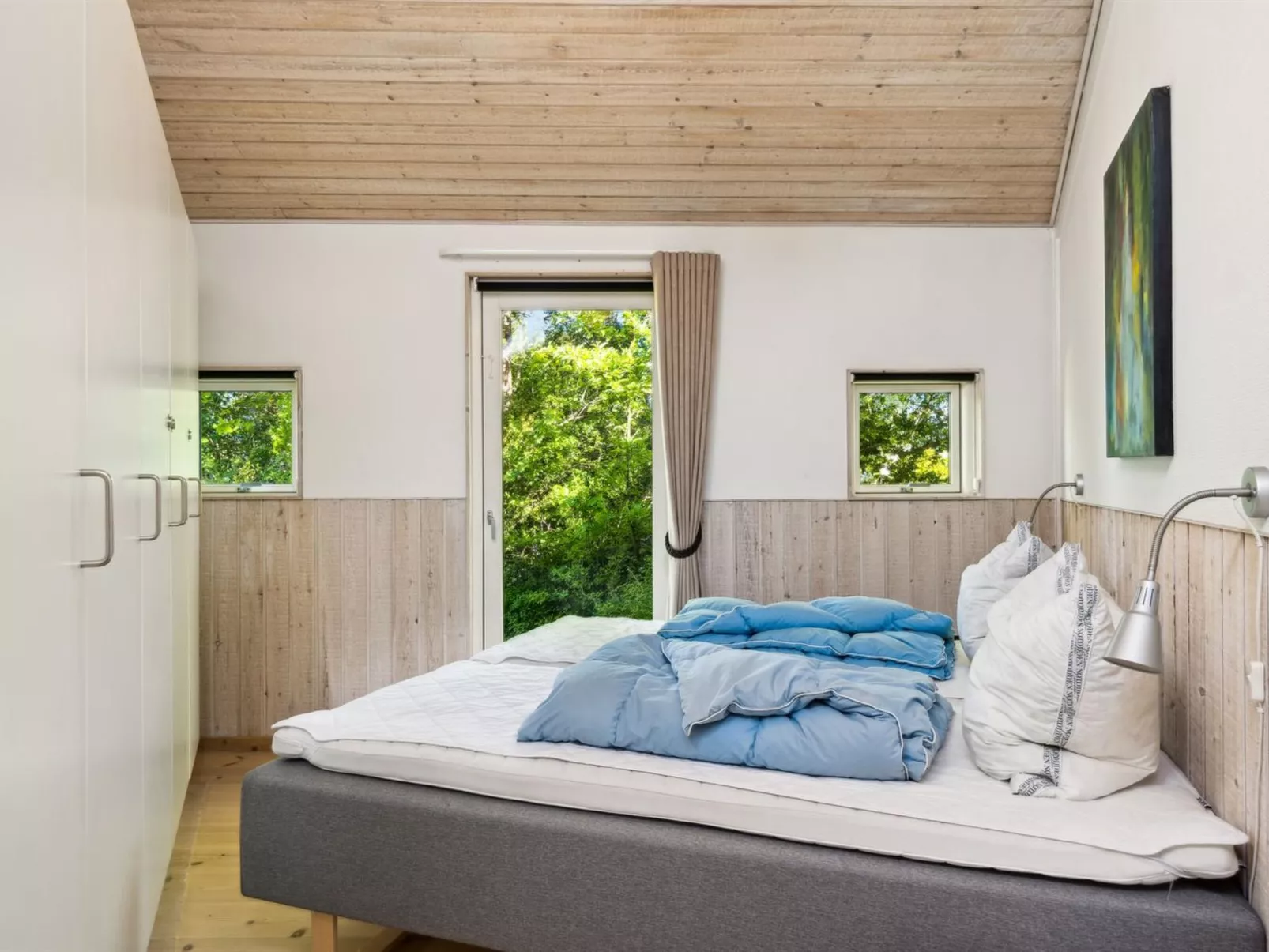 "Magh" - 400m from the sea