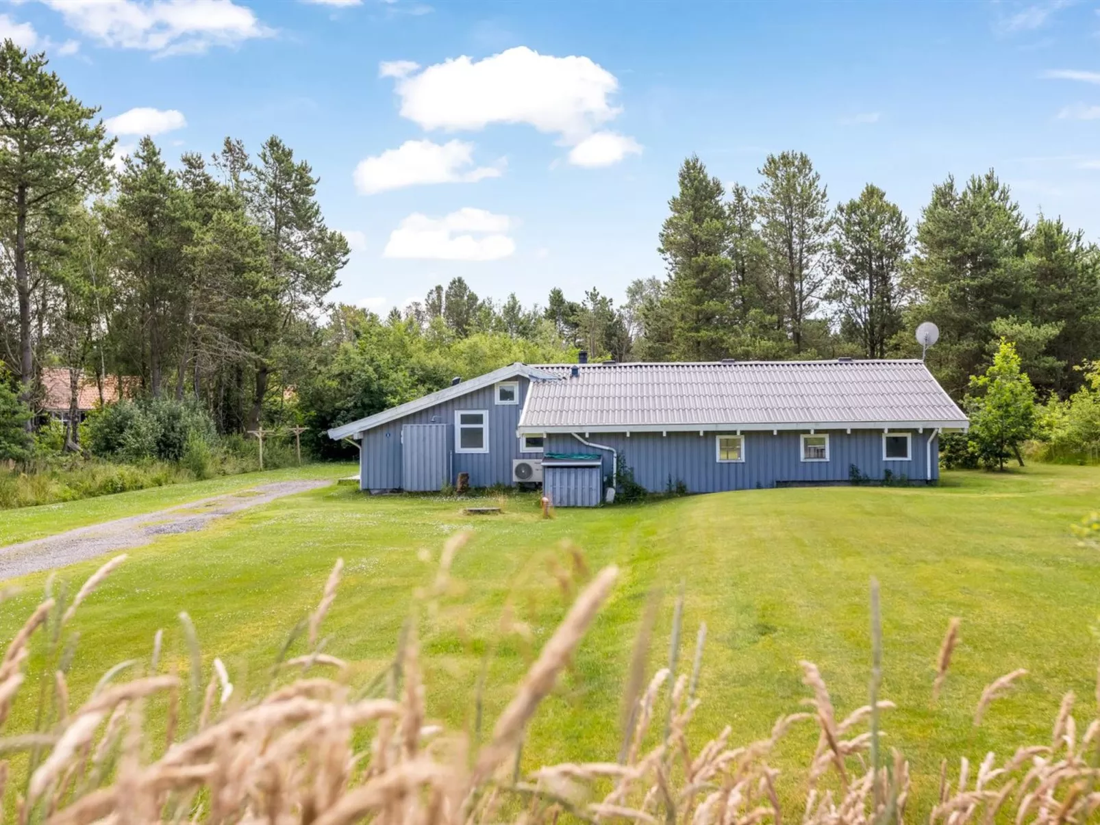 "Tabithe" - 500m from the sea